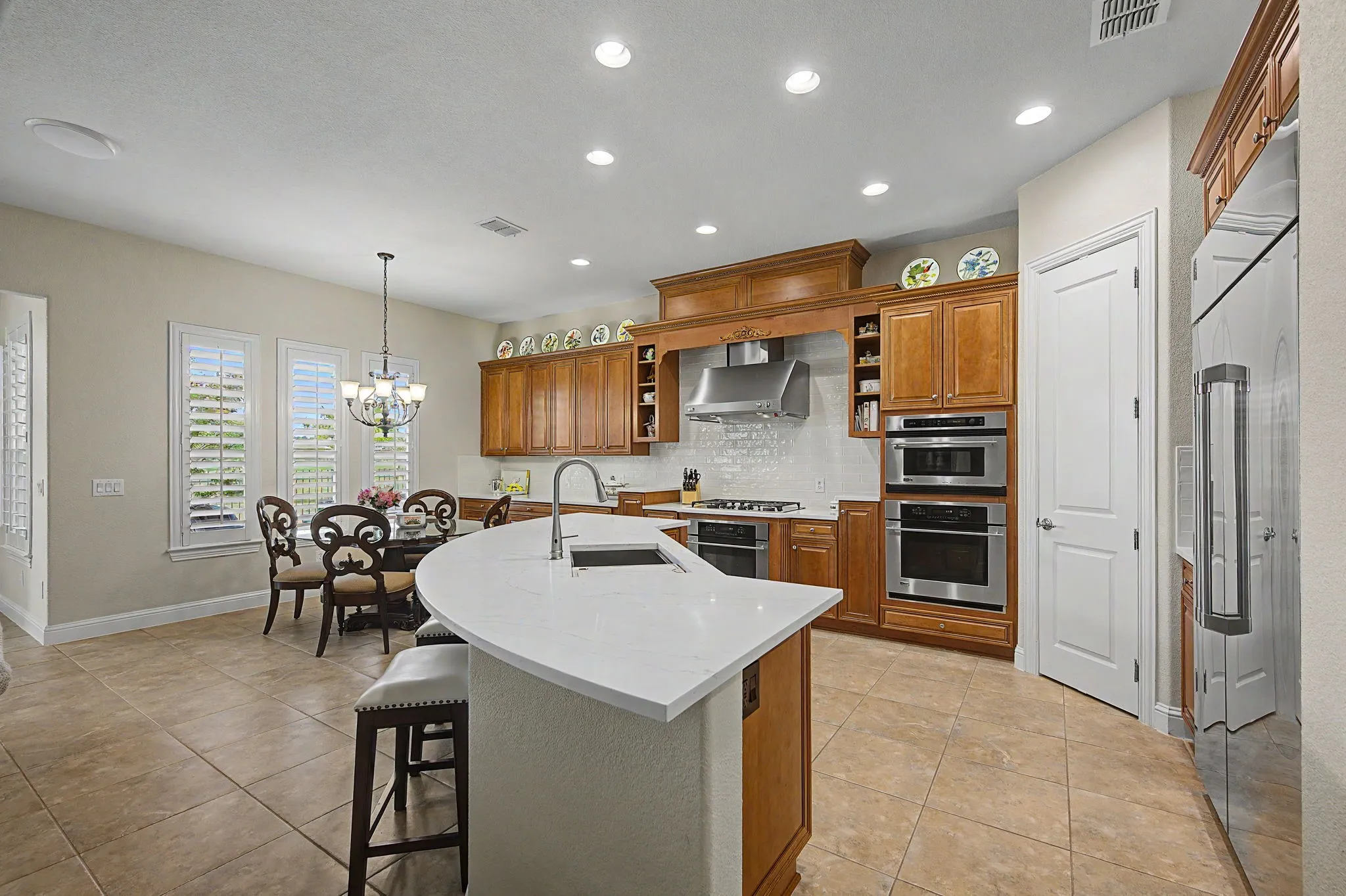 Lowered Kitchen island with quartz countertops