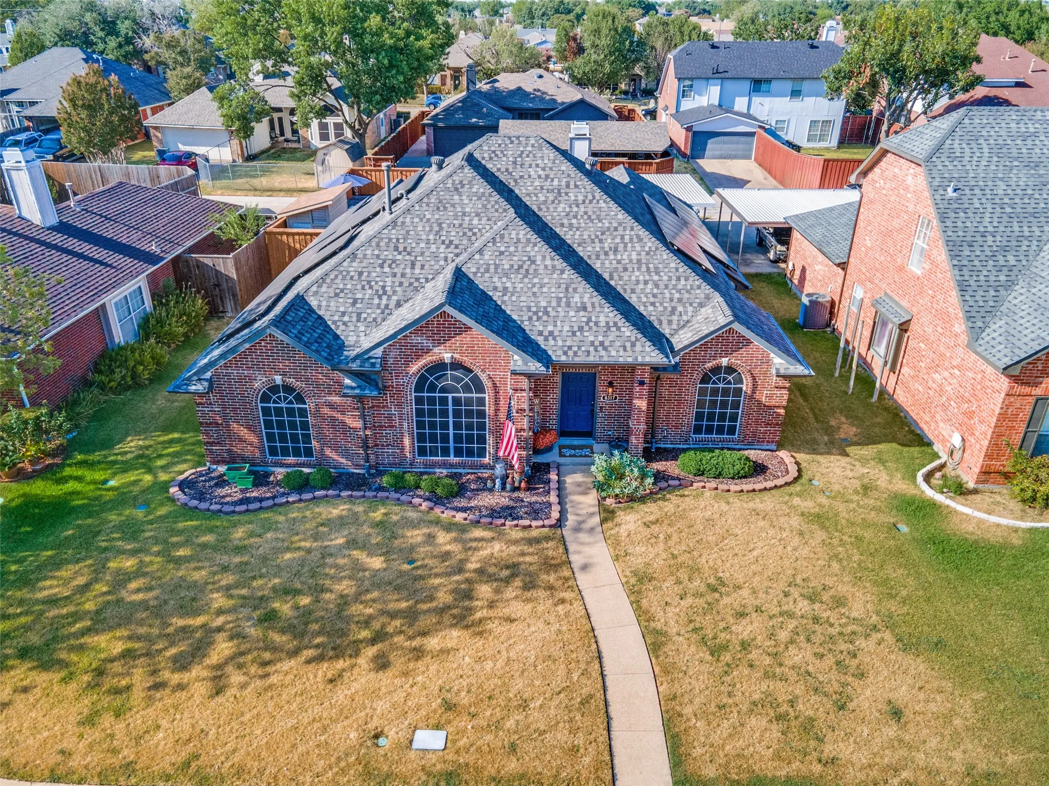 Single Family Residence For Sale in Dallas County , 8317 Trail Lake Drive, Rowlett, Texas 75088, 4 Bedroom, 2 Bathroom, 2 Garage spaces, 1,998 Sqft, built in 1990, mls#21378917, Real Estate Agent in Rowlett, Homes For Sale in Dallas county, Homes For Sale in Rowlett, Realtor in Rowlett Texas, Real Estate Brokerage Independent Realty Texas, Luminita Cordes Realtor