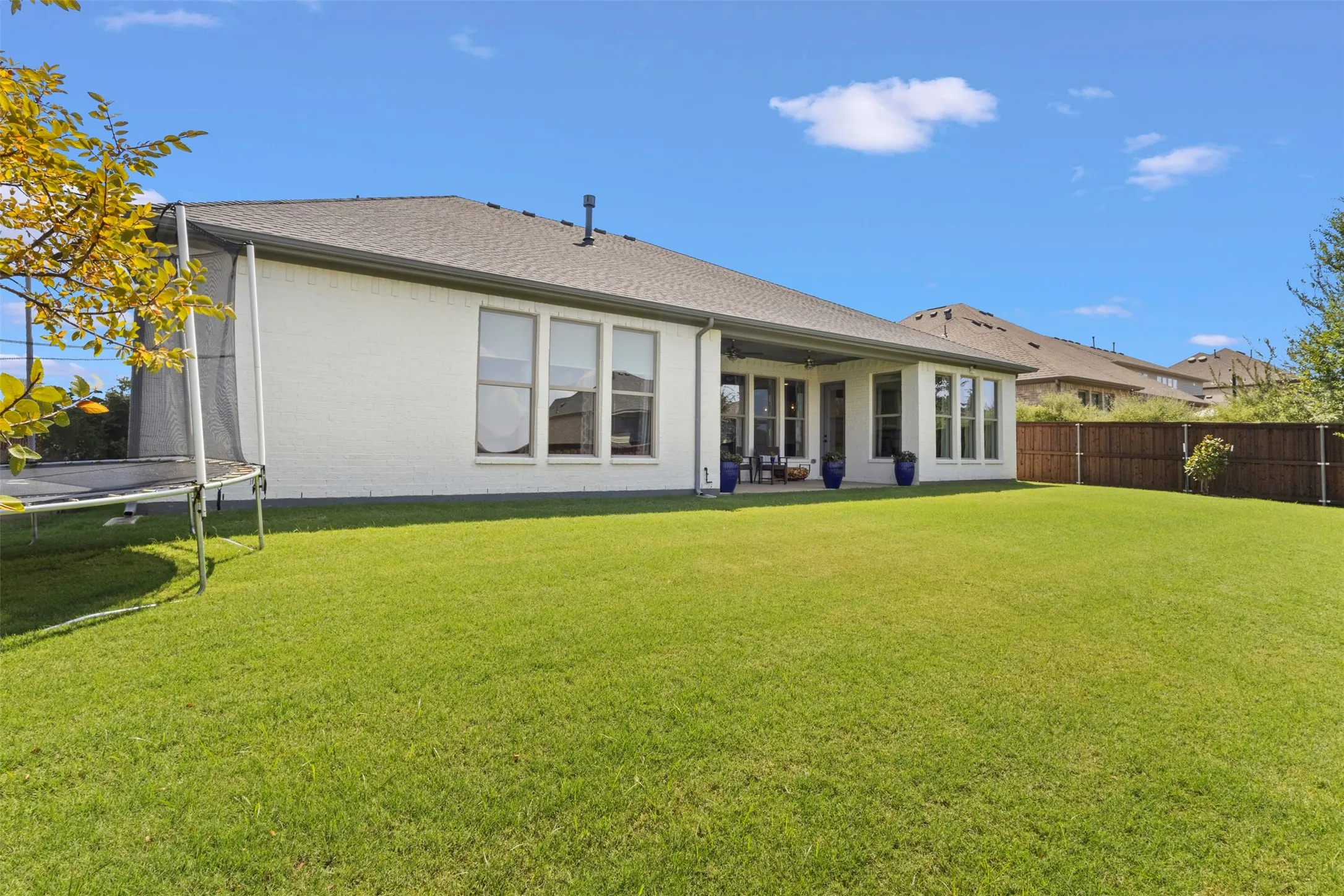 Single Family Residence For Sale in Tarrant County , 1228 Marigold Lane, Haslet, Texas 76052, 4 Bedroom, 4 Bathroom, 3 Garage spaces, 3,687 Sqft, built in 2019, mls#21378967, Real Estate Agent in Haslet, Homes For Sale in Tarrant county, Homes For Sale in Haslet, Realtor in Haslet Texas, Real Estate Brokerage Independent Realty Texas, Luminita Cordes Realtor