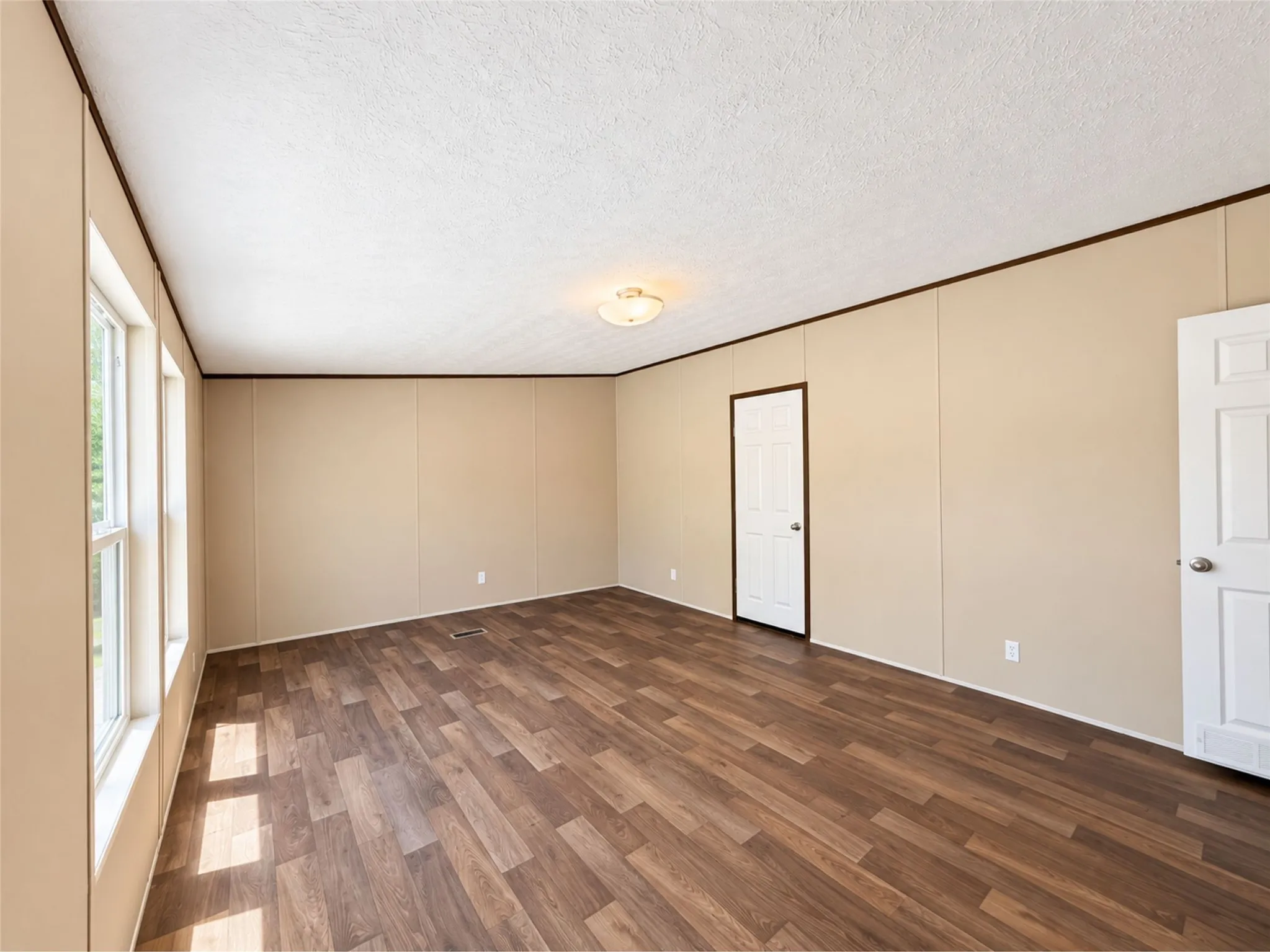 Manufactured Home For Sale in Hunt County , 256 County Road 3101, Greenville, Texas 75402, 3 Bedroom, 2 Bathroom, Garage spaces, 1,564 Sqft, built in 2023, mls#21379252, Real Estate Agent in Greenville, Homes For Sale in Hunt county, Homes For Sale in Greenville, Realtor in Greenville Texas, Real Estate Brokerage Independent Realty Texas, Luminita Cordes Realtor