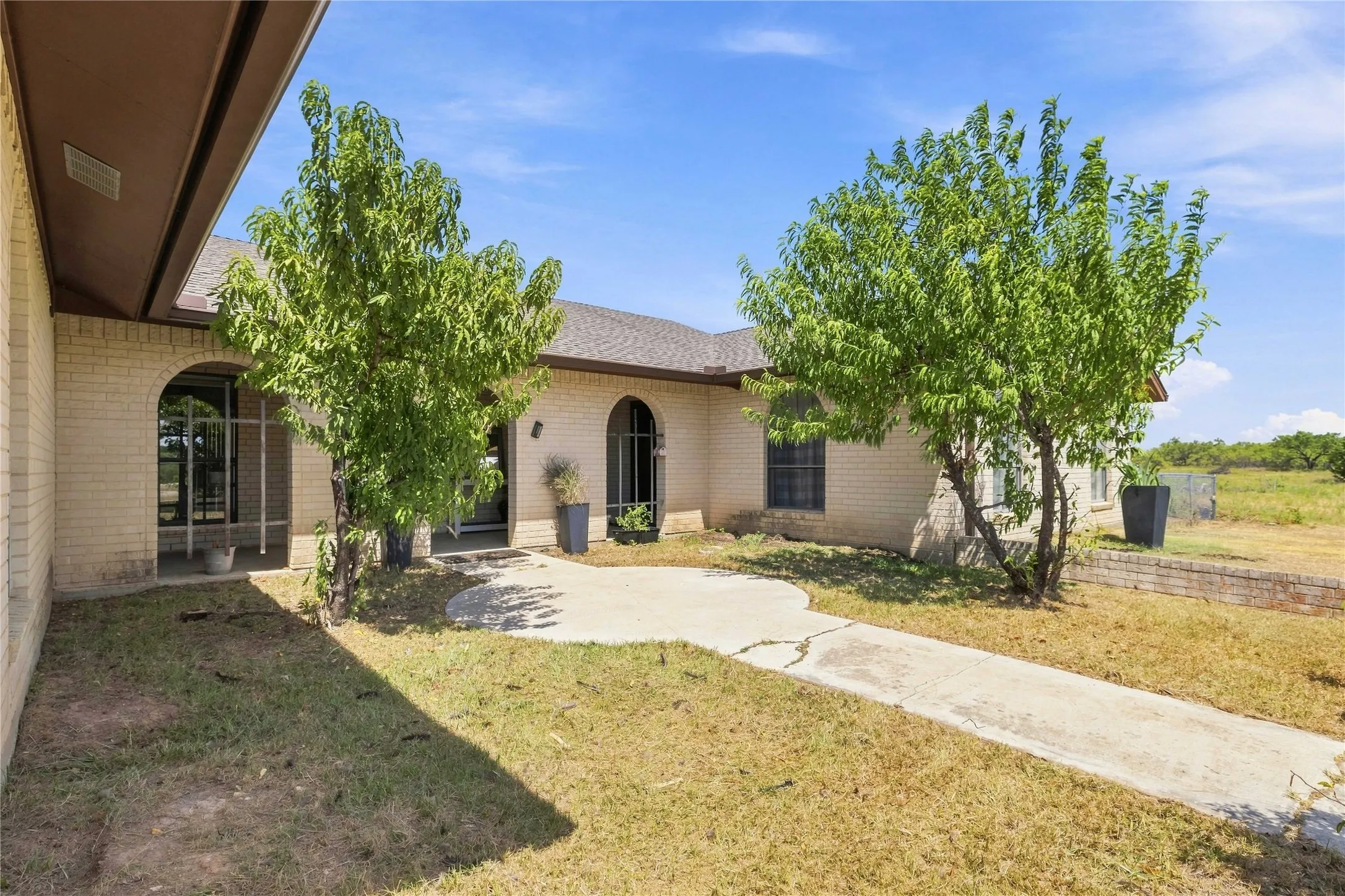 Single Family Residence For Sale in Brown County , 8351 Highway 84-183 E, Zephyr, Texas 76890, 4 Bedroom, 2 Bathroom, 2 Garage spaces, 2,555 Sqft, built in 0, mls#21378215, Real Estate Agent in Zephyr, Homes For Sale in Brown county, Homes For Sale in Zephyr, Realtor in Zephyr Texas, Real Estate Brokerage Independent Realty Texas, Luminita Cordes Realtor