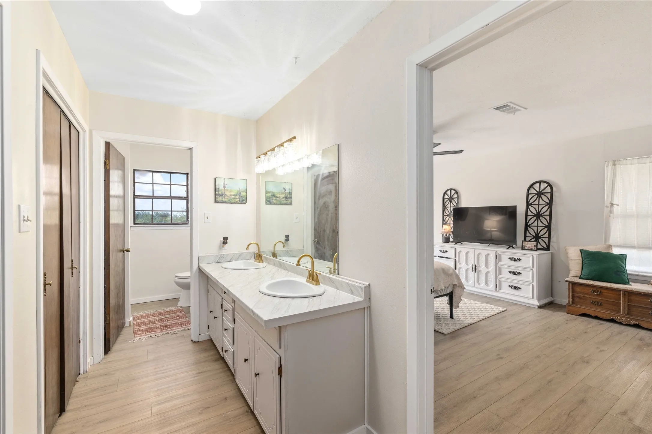 Single Family Residence For Sale in Brown County , 8351 Highway 84-183 E, Zephyr, Texas 76890, 4 Bedroom, 2 Bathroom, 2 Garage spaces, 2,555 Sqft, built in 0, mls#21378215, Real Estate Agent in Zephyr, Homes For Sale in Brown county, Homes For Sale in Zephyr, Realtor in Zephyr Texas, Real Estate Brokerage Independent Realty Texas, Luminita Cordes Realtor