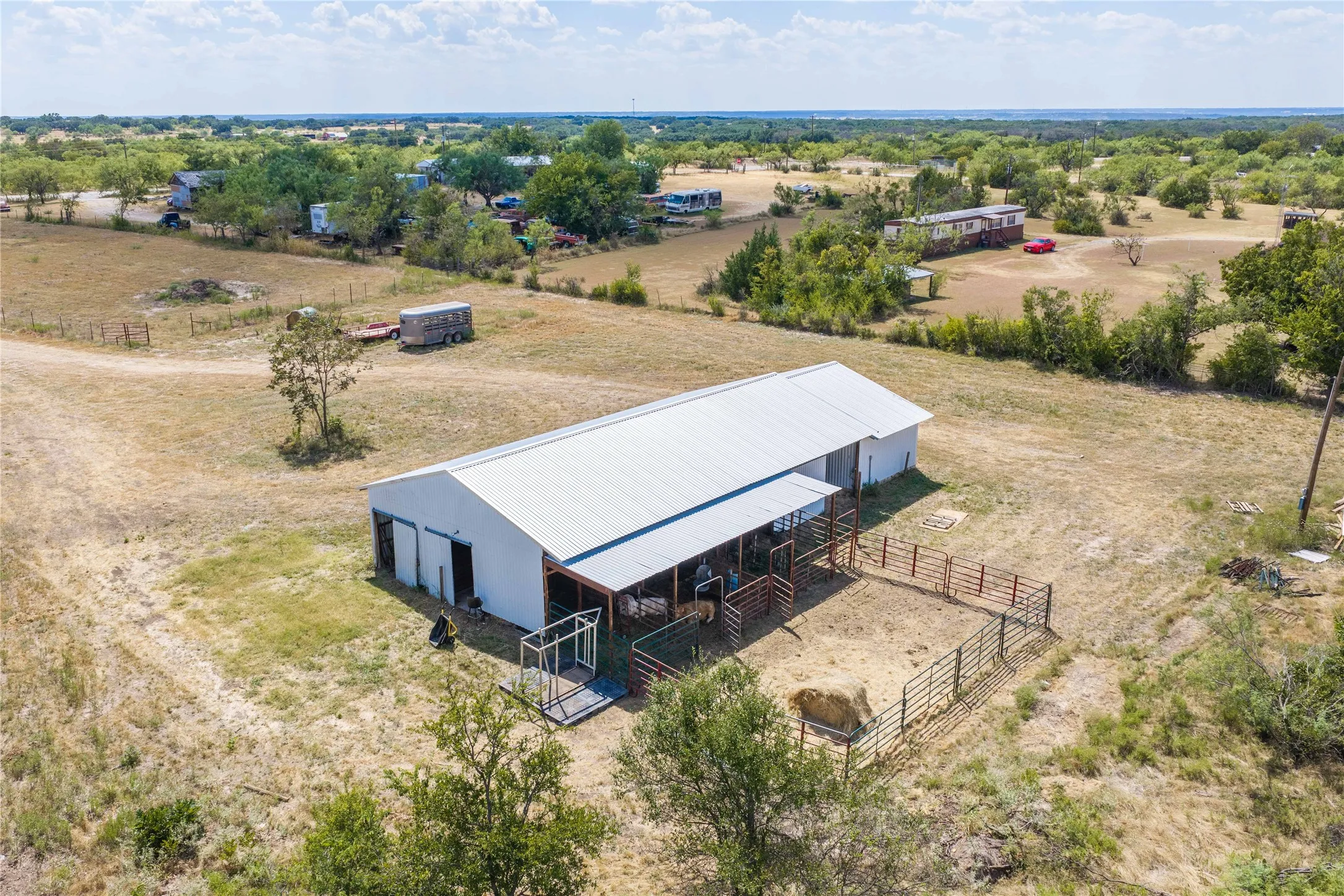 Single Family Residence For Sale in Brown County , 8351 Highway 84-183 E, Zephyr, Texas 76890, 4 Bedroom, 2 Bathroom, 2 Garage spaces, 2,555 Sqft, built in 0, mls#21378215, Real Estate Agent in Zephyr, Homes For Sale in Brown county, Homes For Sale in Zephyr, Realtor in Zephyr Texas, Real Estate Brokerage Independent Realty Texas, Luminita Cordes Realtor