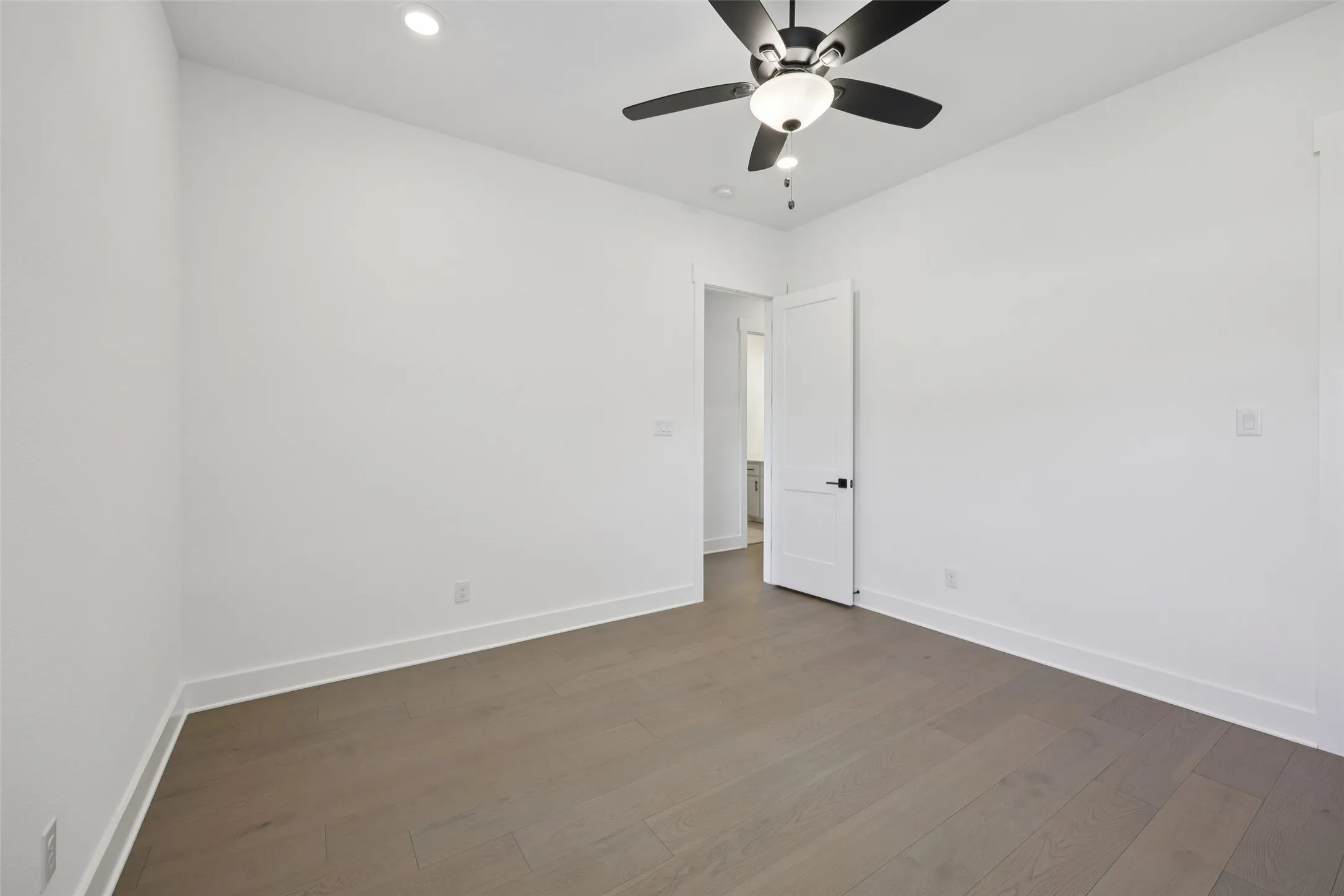 Single Family Residence For Sale in Denton County , 132 Peachleaf Drive, Krugerville, Texas 76227, 4 Bedroom, 4 Bathroom, 3 Garage spaces, 3,191 Sqft, built in 2024, mls#21379262, Real Estate Agent in Krugerville, Homes For Sale in Denton county, Homes For Sale in Krugerville, Realtor in Krugerville Texas, Real Estate Brokerage Independent Realty Texas, Luminita Cordes Realtor