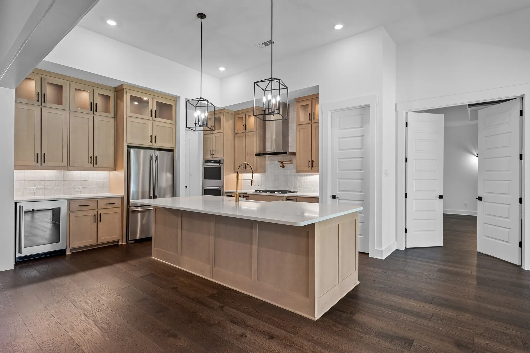 KitchenAid® appliances come standard. Interior finishes and selections for this home may differ from photos shown.