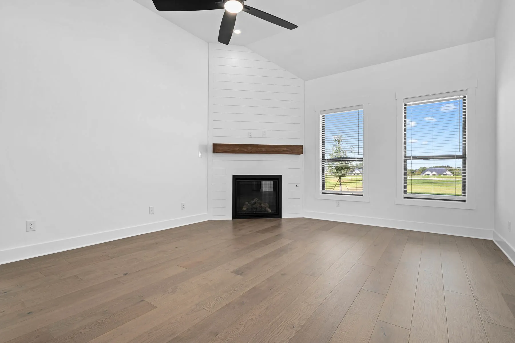Single Family Residence For Sale in Denton County , 106 Wild Plum Drive, Krugerville, Texas 76227, 3 Bedroom, 2 Bathroom, 3 Garage spaces, 2,414 Sqft, built in 2026, mls#21379274, Real Estate Agent in Krugerville, Homes For Sale in Denton county, Homes For Sale in Krugerville, Realtor in Krugerville Texas, Real Estate Brokerage Independent Realty Texas, Luminita Cordes Realtor