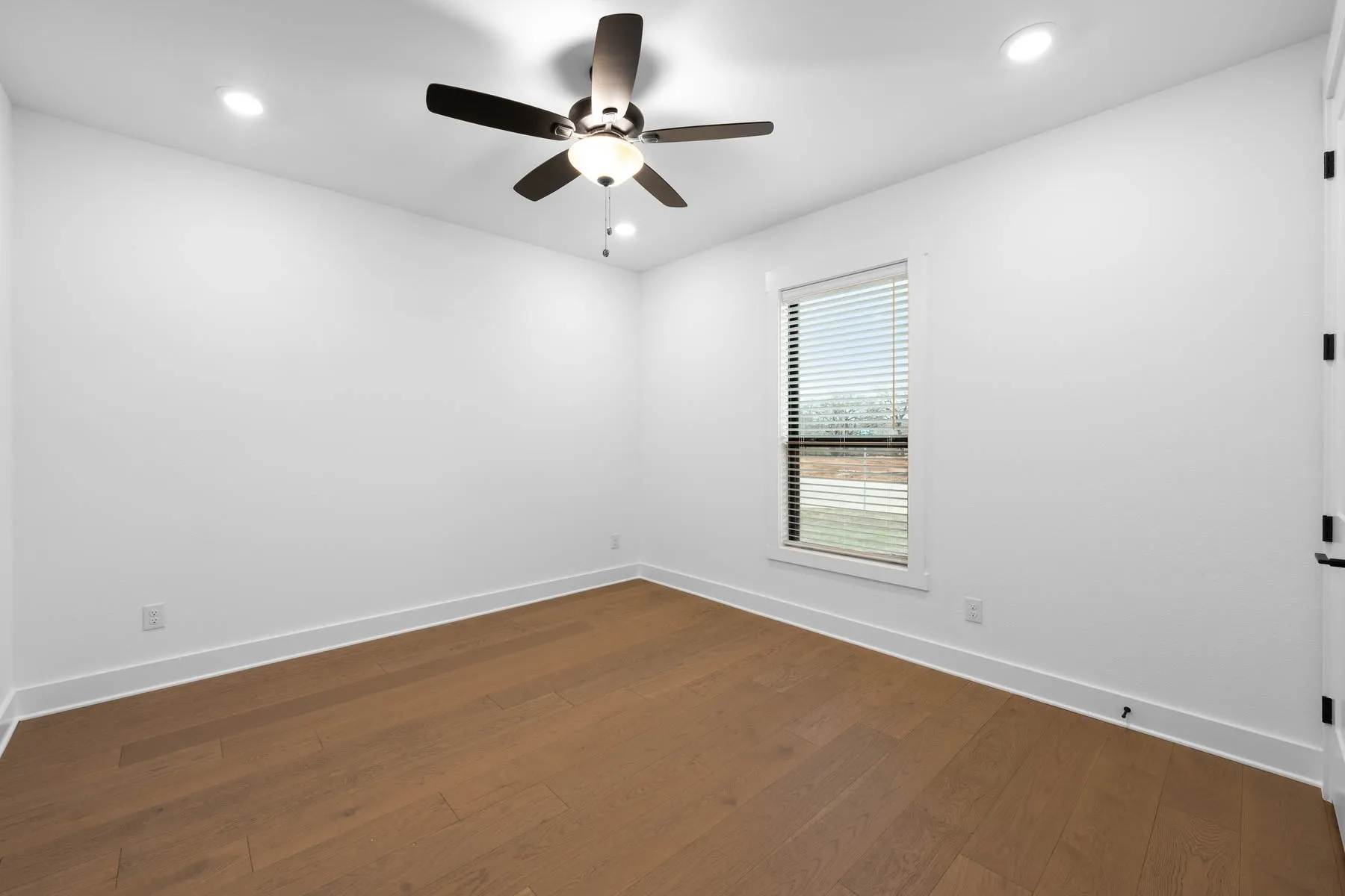 Single Family Residence For Sale in Denton County , 104 Wild Plum Drive, Krugerville, Texas 76227, 4 Bedroom, 3 Bathroom, 3 Garage spaces, 2,979 Sqft, built in 2026, mls#21379277, Real Estate Agent in Krugerville, Homes For Sale in Denton county, Homes For Sale in Krugerville, Realtor in Krugerville Texas, Real Estate Brokerage Independent Realty Texas, Luminita Cordes Realtor