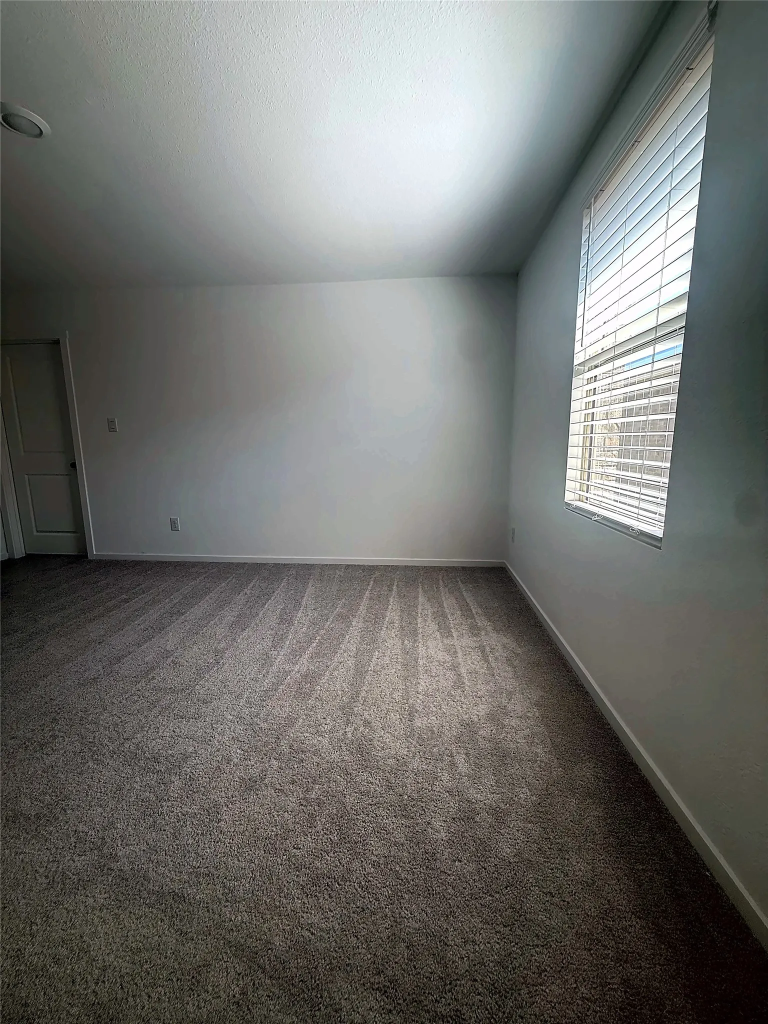 Single Family Residence For Rent in Denton County , 436 Back Country Drive, Little Elm, Texas 75068, 4 Bedroom, 3 Bathroom, 2 Garage spaces, 2,056 Sqft, built in 2025, mls#21379284, Real Estate Agent in Little Elm, Homes For Rent in Denton county, Homes For Rent in Little Elm, Realtor in Little Elm Texas, Real Estate Brokerage Independent Realty Texas, Luminita Cordes Realtor