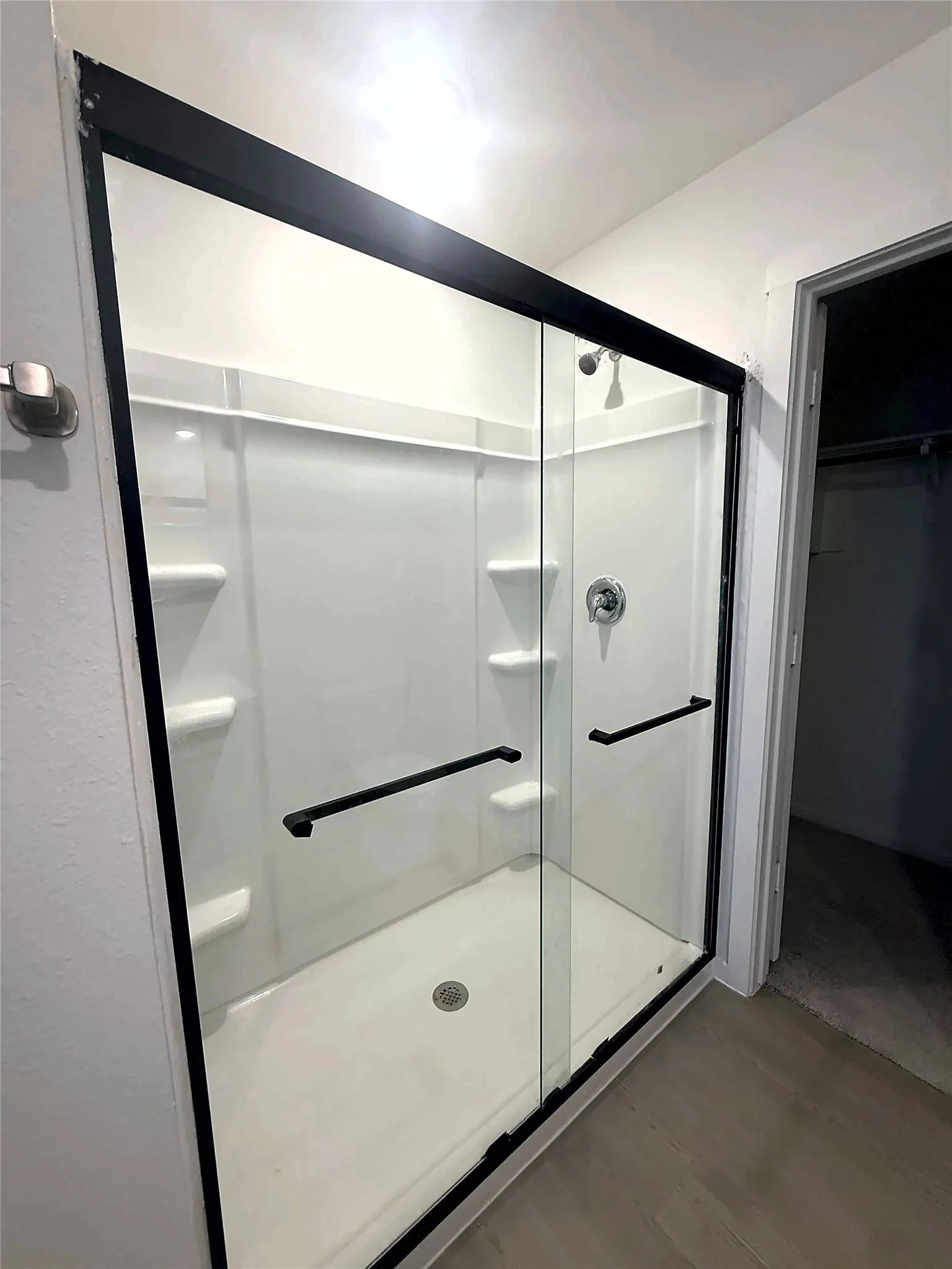 Single Family Residence For Rent in Denton County , 436 Back Country Drive, Little Elm, Texas 75068, 4 Bedroom, 3 Bathroom, 2 Garage spaces, 2,056 Sqft, built in 2025, mls#21379284, Real Estate Agent in Little Elm, Homes For Rent in Denton county, Homes For Rent in Little Elm, Realtor in Little Elm Texas, Real Estate Brokerage Independent Realty Texas, Luminita Cordes Realtor