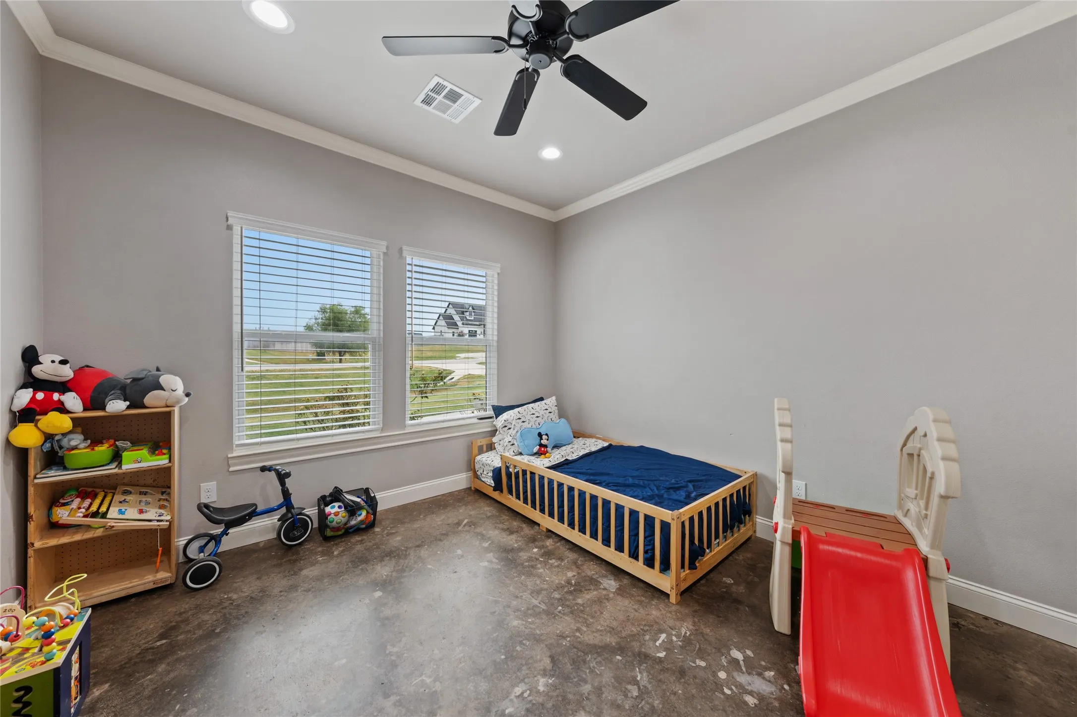 Single Family Residence For Sale in Mc Lennan County , 240 Royals Ranch Road, Lorena, Texas 76655, 4 Bedroom, 3 Bathroom, 2 Garage spaces, 2,849 Sqft, built in 2022, mls#21378316, Real Estate Agent in Lorena, Homes For Sale in Mc Lennan county, Homes For Sale in Lorena, Realtor in Lorena Texas, Real Estate Brokerage Independent Realty Texas, Luminita Cordes Realtor