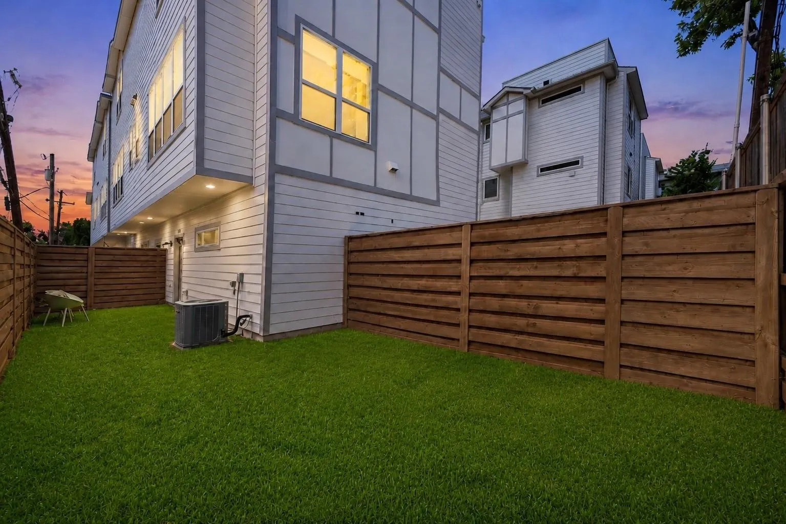 Condominium For Rent in Dallas County , 1917 Landon Lane, Dallas, Texas 75204, 2 Bedroom, 3 Bathroom, 2 Garage spaces, 1,566 Sqft, built in 2021, mls#21379078, Real Estate Agent in Dallas, Homes For Rent in Dallas county, Homes For Rent in Dallas, Realtor in Dallas Texas, Real Estate Brokerage Independent Realty Texas, Luminita Cordes Realtor