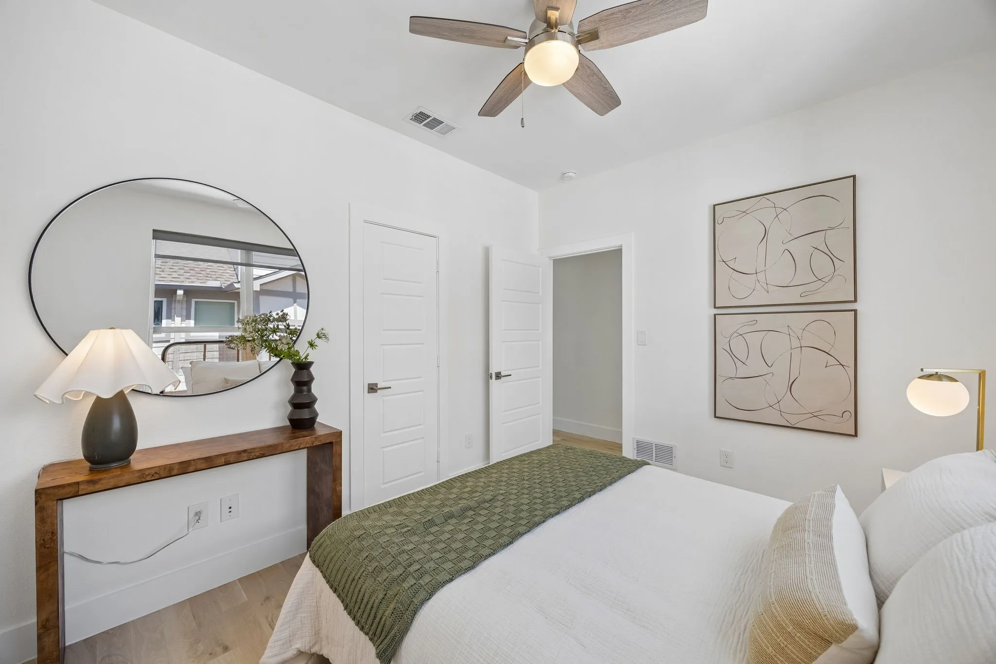 Condominium For Rent in Dallas County , 1917 Landon Lane, Dallas, Texas 75204, 2 Bedroom, 3 Bathroom, 2 Garage spaces, 1,566 Sqft, built in 2021, mls#21379078, Real Estate Agent in Dallas, Homes For Rent in Dallas county, Homes For Rent in Dallas, Realtor in Dallas Texas, Real Estate Brokerage Independent Realty Texas, Luminita Cordes Realtor