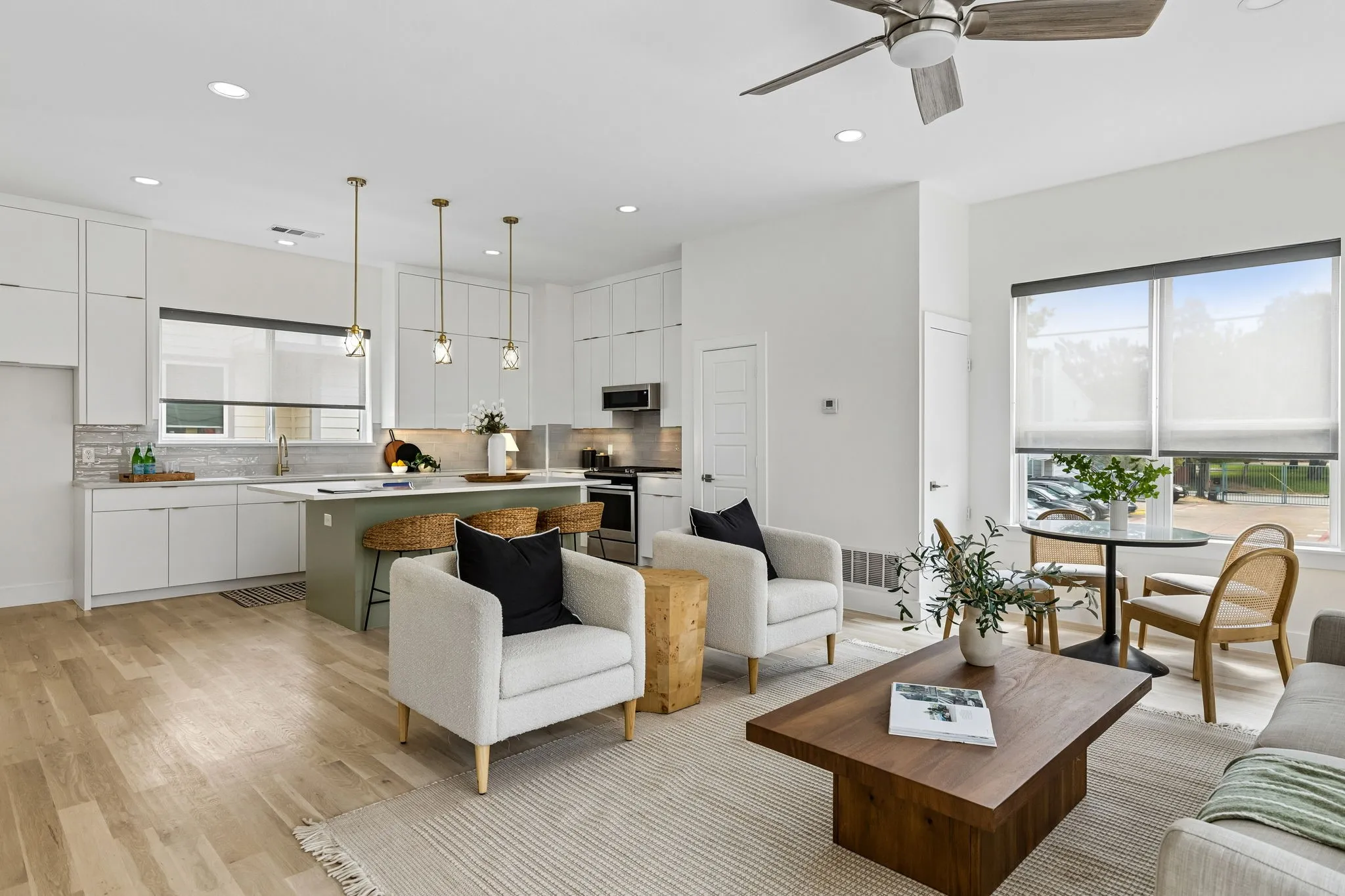 Condominium For Rent in Dallas County , 1917 Landon Lane, Dallas, Texas 75204, 2 Bedroom, 3 Bathroom, 2 Garage spaces, 1,566 Sqft, built in 2021, mls#21379078, Real Estate Agent in Dallas, Homes For Rent in Dallas county, Homes For Rent in Dallas, Realtor in Dallas Texas, Real Estate Brokerage Independent Realty Texas, Luminita Cordes Realtor