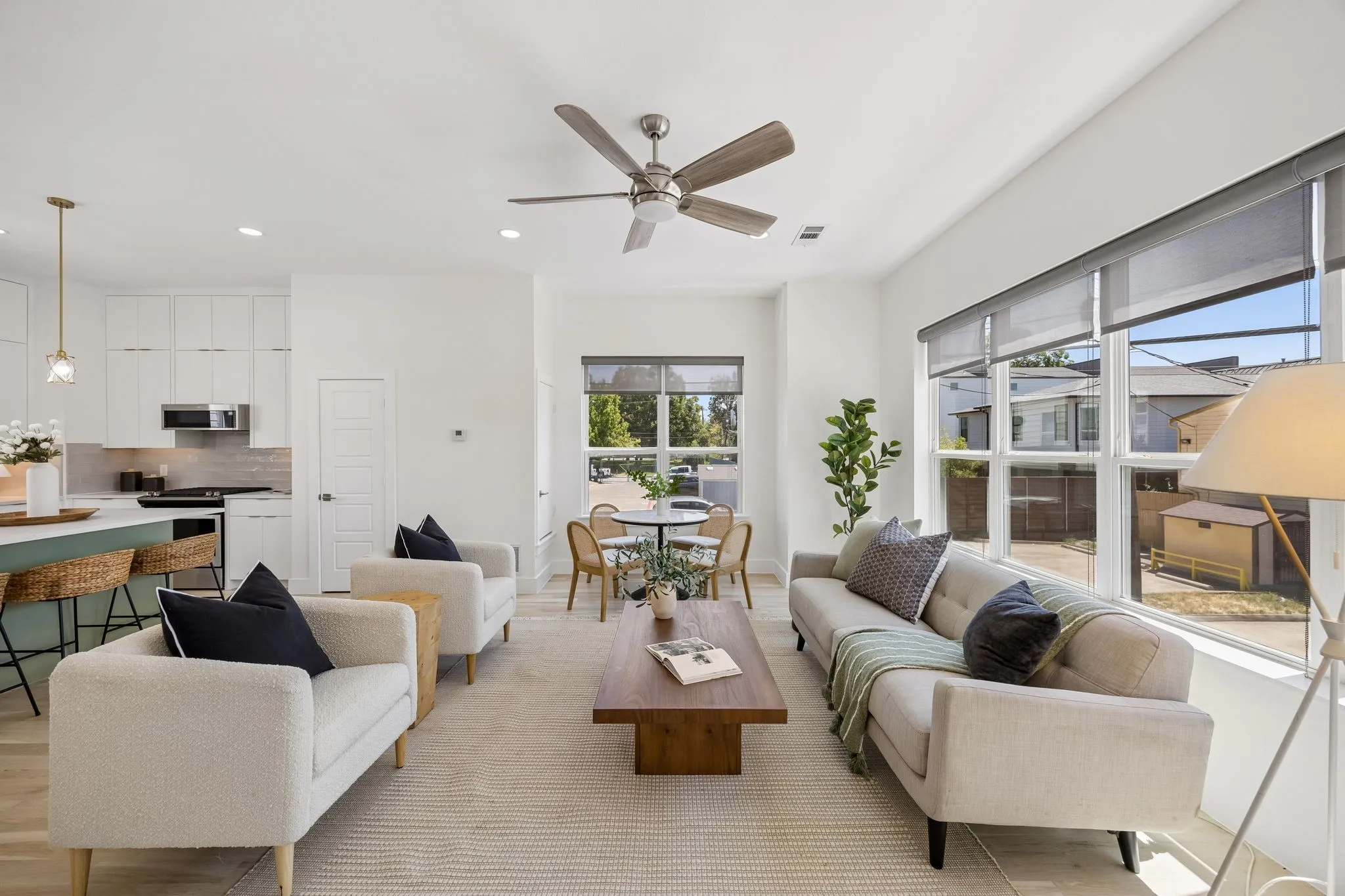 Condominium For Rent in Dallas County , 1917 Landon Lane, Dallas, Texas 75204, 2 Bedroom, 3 Bathroom, 2 Garage spaces, 1,566 Sqft, built in 2021, mls#21379078, Real Estate Agent in Dallas, Homes For Rent in Dallas county, Homes For Rent in Dallas, Realtor in Dallas Texas, Real Estate Brokerage Independent Realty Texas, Luminita Cordes Realtor