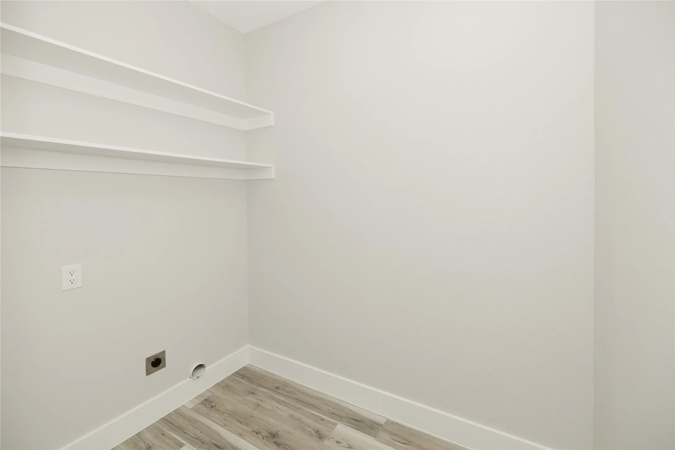 Single Family Residence For Sale in Hunt County , 1911 US-HWY 69 Road, Greenville, Texas 75401, 3 Bedroom, 2 Bathroom, 4 Garage spaces, 1,920 Sqft, built in 2025, mls#21379306, Real Estate Agent in Greenville, Homes For Sale in Hunt county, Homes For Sale in Greenville, Realtor in Greenville Texas, Real Estate Brokerage Independent Realty Texas, Luminita Cordes Realtor