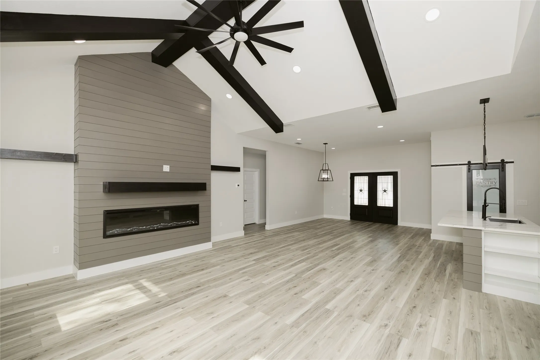 Single Family Residence For Sale in Hunt County , 1911 US-HWY 69 Road, Greenville, Texas 75401, 3 Bedroom, 2 Bathroom, 4 Garage spaces, 1,920 Sqft, built in 2025, mls#21379306, Real Estate Agent in Greenville, Homes For Sale in Hunt county, Homes For Sale in Greenville, Realtor in Greenville Texas, Real Estate Brokerage Independent Realty Texas, Luminita Cordes Realtor