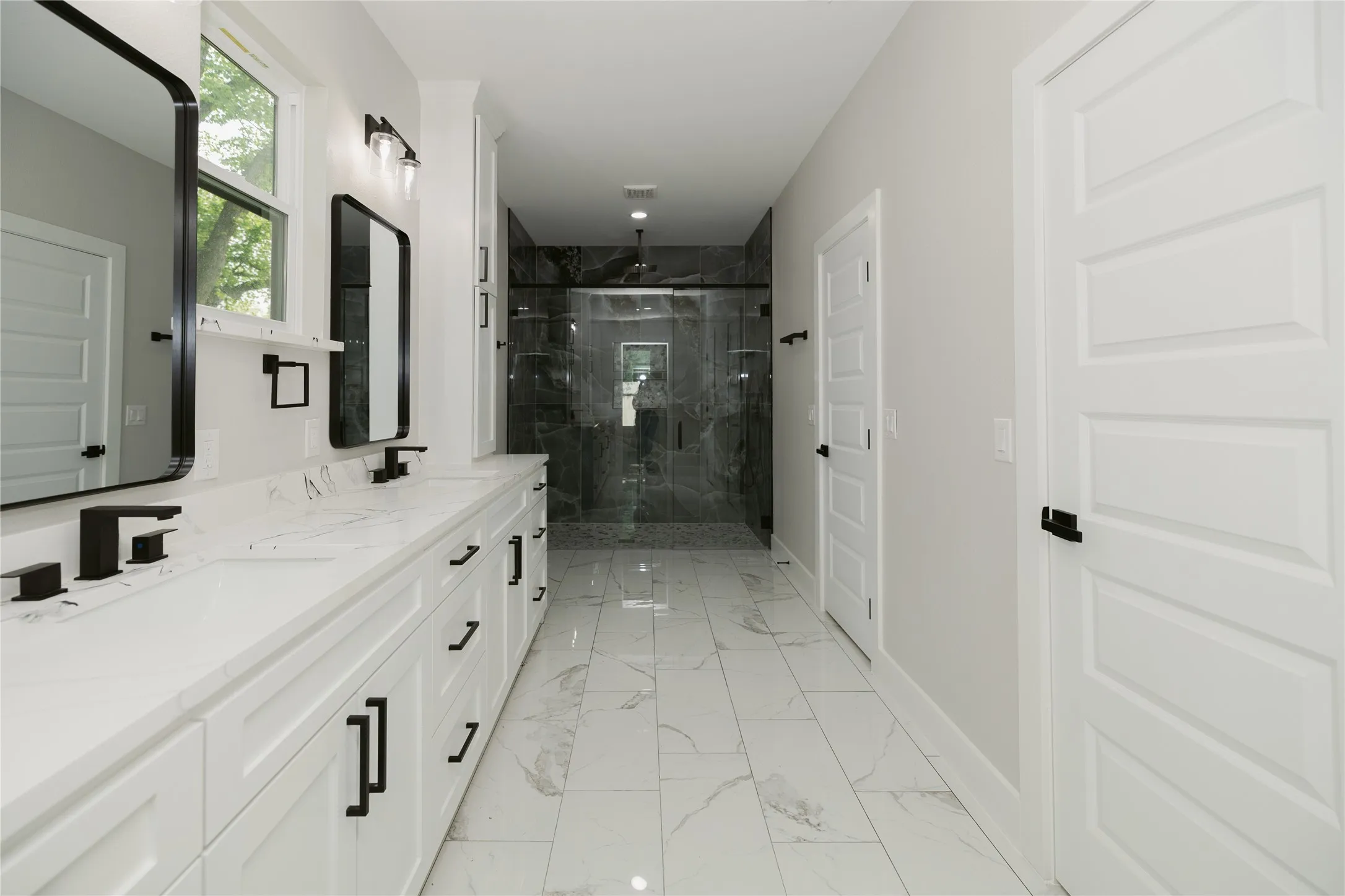 Single Family Residence For Sale in Hunt County , 1911 US-HWY 69 Road, Greenville, Texas 75401, 3 Bedroom, 2 Bathroom, 4 Garage spaces, 1,920 Sqft, built in 2025, mls#21379306, Real Estate Agent in Greenville, Homes For Sale in Hunt county, Homes For Sale in Greenville, Realtor in Greenville Texas, Real Estate Brokerage Independent Realty Texas, Luminita Cordes Realtor