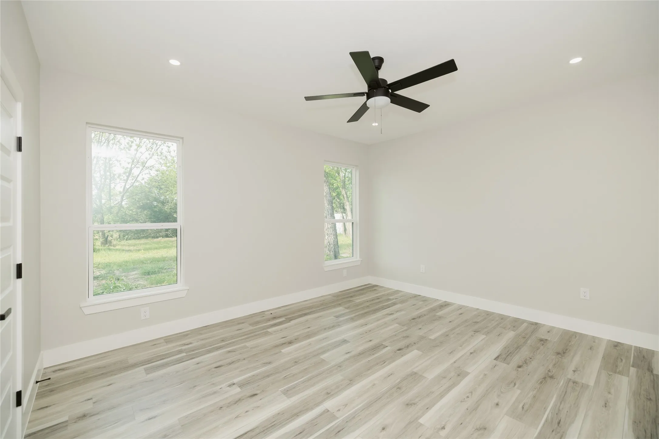 Single Family Residence For Sale in Hunt County , 1911 US-HWY 69 Road, Greenville, Texas 75401, 3 Bedroom, 2 Bathroom, 4 Garage spaces, 1,920 Sqft, built in 2025, mls#21379306, Real Estate Agent in Greenville, Homes For Sale in Hunt county, Homes For Sale in Greenville, Realtor in Greenville Texas, Real Estate Brokerage Independent Realty Texas, Luminita Cordes Realtor