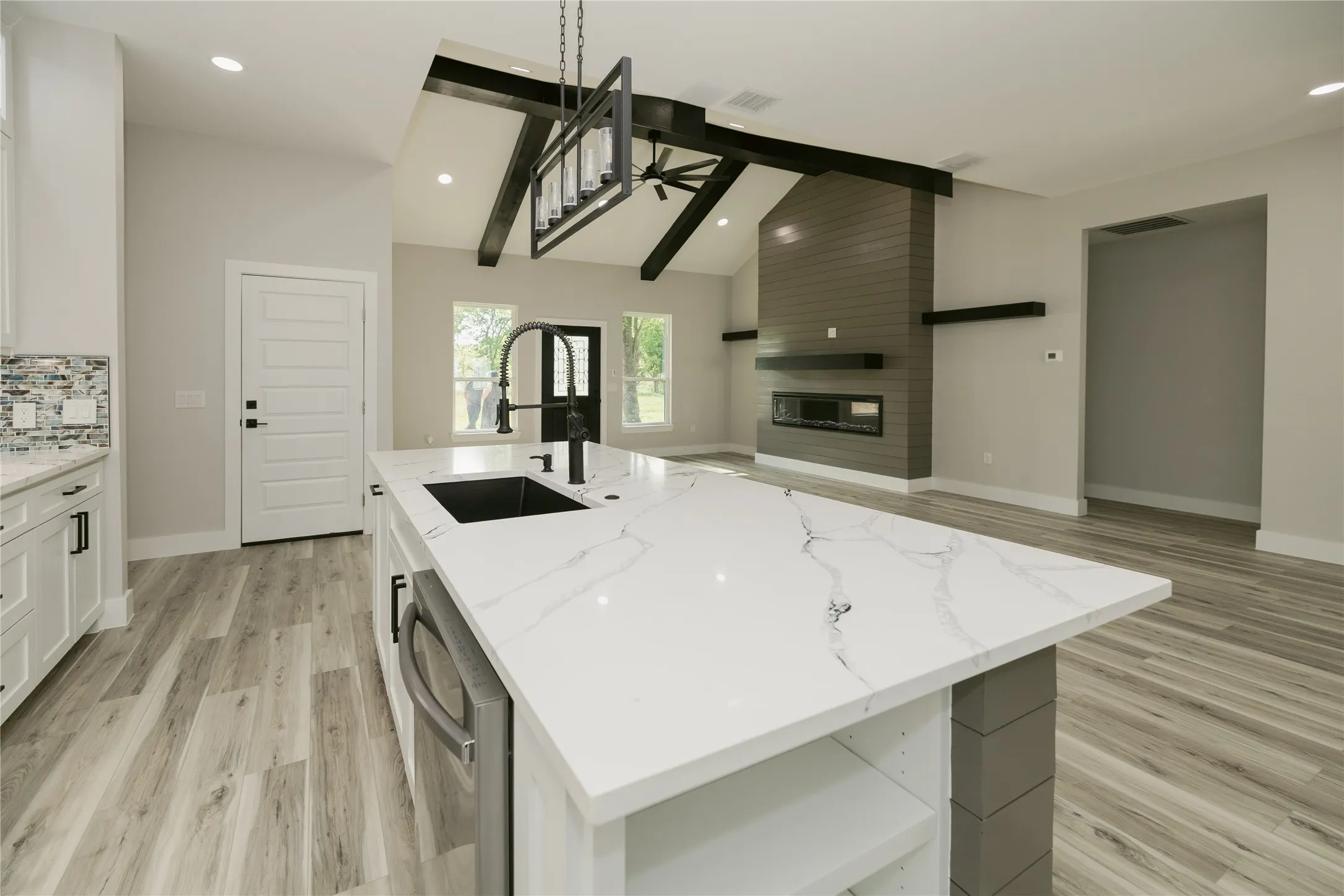 Single Family Residence For Sale in Hunt County , 1911 US-HWY 69 Road, Greenville, Texas 75401, 3 Bedroom, 2 Bathroom, 4 Garage spaces, 1,920 Sqft, built in 2025, mls#21379306, Real Estate Agent in Greenville, Homes For Sale in Hunt county, Homes For Sale in Greenville, Realtor in Greenville Texas, Real Estate Brokerage Independent Realty Texas, Luminita Cordes Realtor