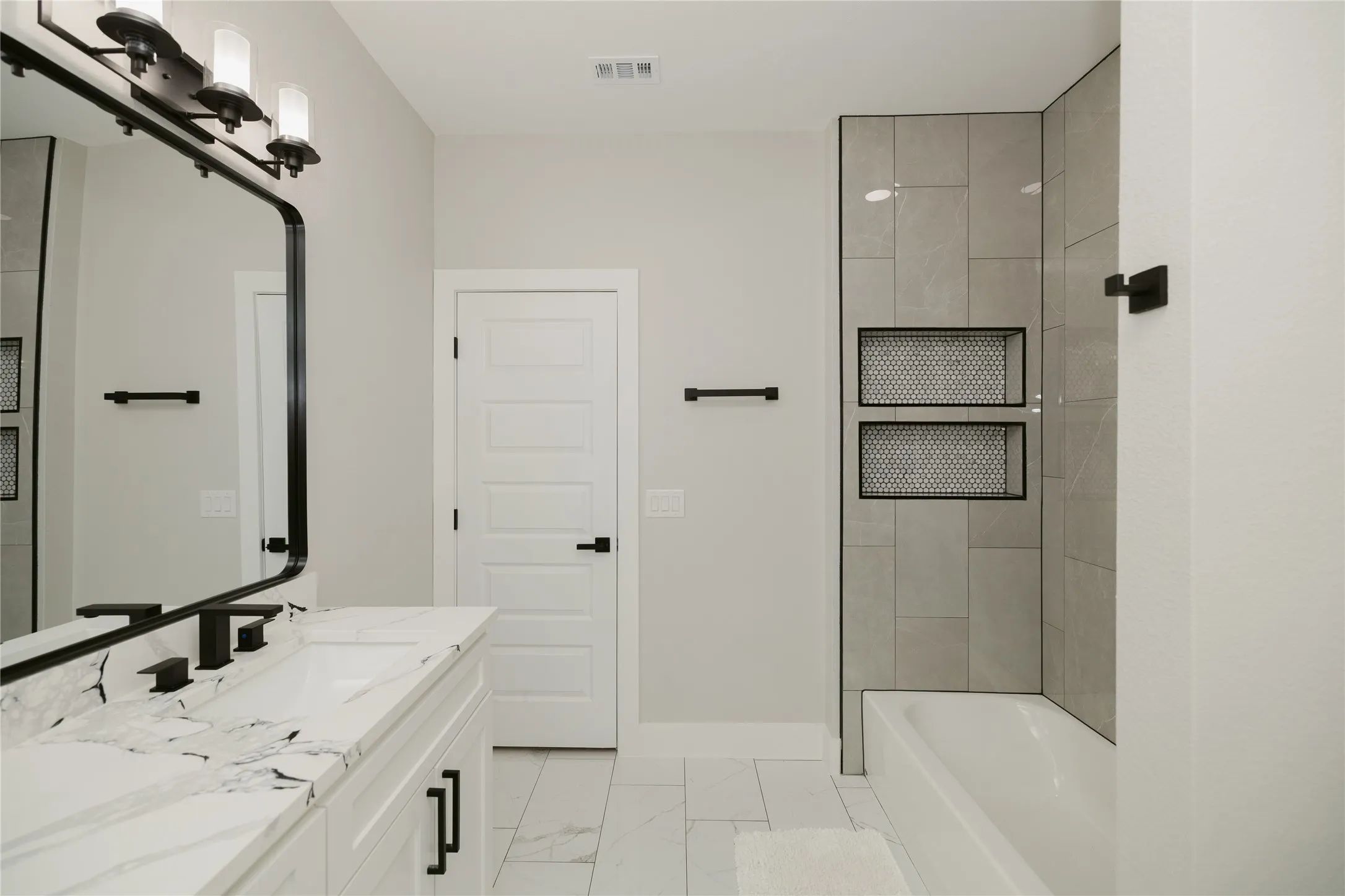 Single Family Residence For Sale in Hunt County , 1911 US-HWY 69 Road, Greenville, Texas 75401, 3 Bedroom, 2 Bathroom, 4 Garage spaces, 1,920 Sqft, built in 2025, mls#21379306, Real Estate Agent in Greenville, Homes For Sale in Hunt county, Homes For Sale in Greenville, Realtor in Greenville Texas, Real Estate Brokerage Independent Realty Texas, Luminita Cordes Realtor