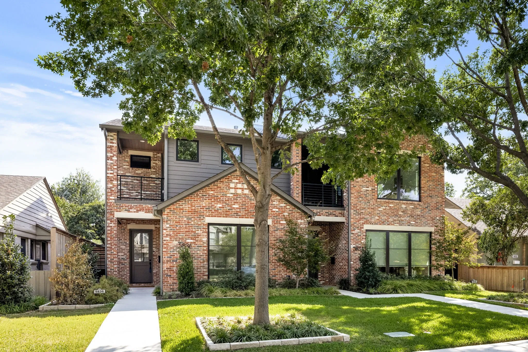 Single Family Residence For Rent in Dallas County , 5836 Martel Avenue, Dallas, Texas 75206, 4 Bedroom, 4 Bathroom, 2 Garage spaces, 3,167 Sqft, built in 2025, mls#21379309, Real Estate Agent in Dallas, Homes For Rent in Dallas county, Homes For Rent in Dallas, Realtor in Dallas Texas, Real Estate Brokerage Independent Realty Texas, Luminita Cordes Realtor