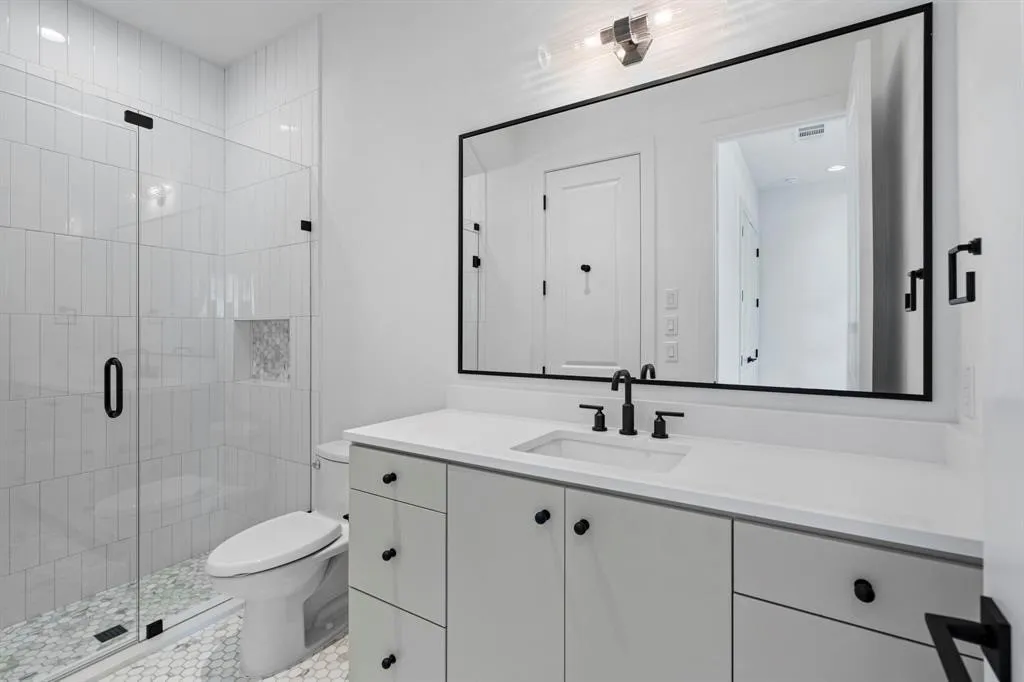 Single Family Residence For Rent in Dallas County , 5836 Martel Avenue, Dallas, Texas 75206, 4 Bedroom, 4 Bathroom, 2 Garage spaces, 3,167 Sqft, built in 2025, mls#21379309, Real Estate Agent in Dallas, Homes For Rent in Dallas county, Homes For Rent in Dallas, Realtor in Dallas Texas, Real Estate Brokerage Independent Realty Texas, Luminita Cordes Realtor