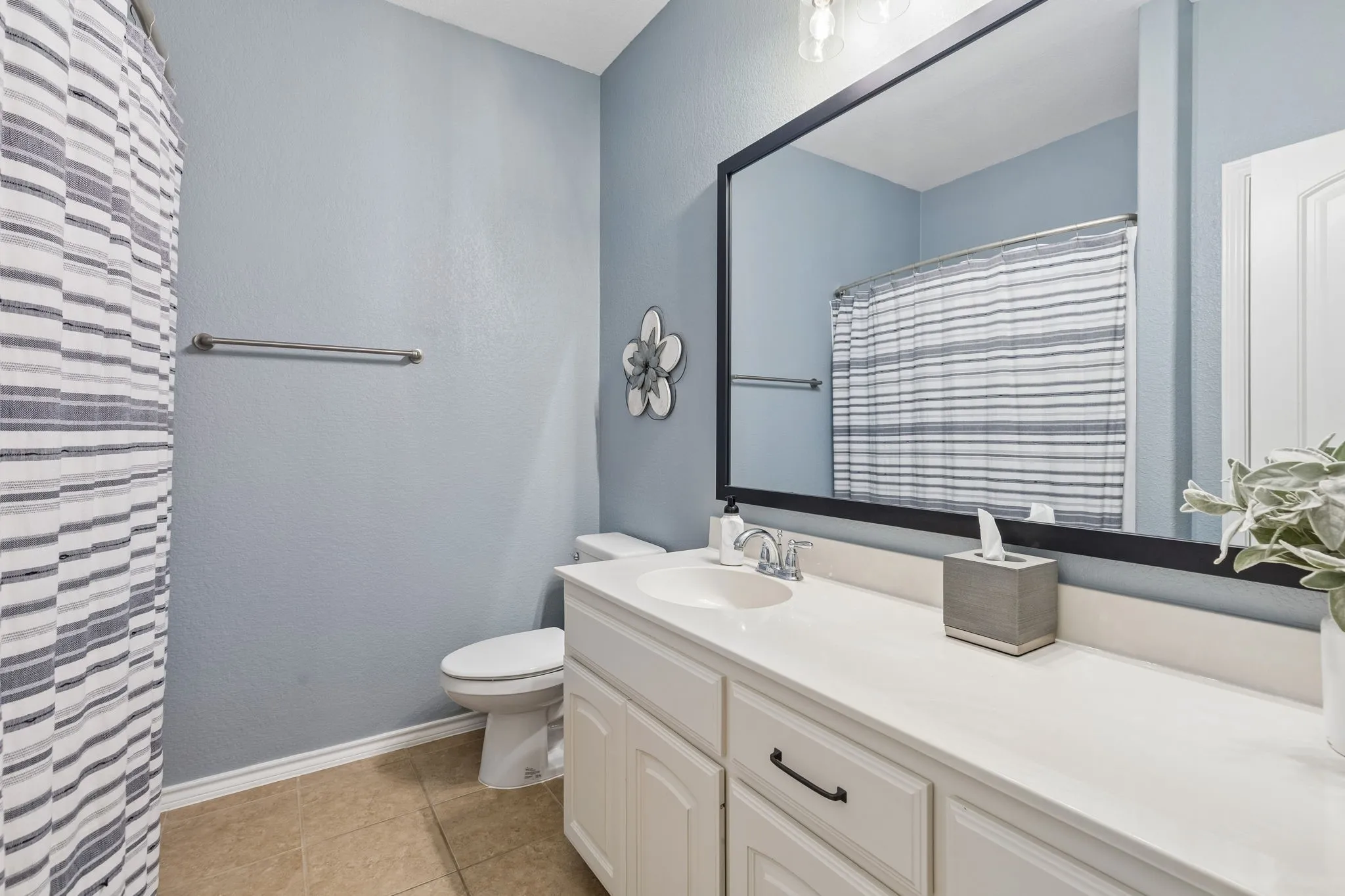 Single Family Residence For Sale in Tarrant County , 10336 Point Lobos Trail, Fort Worth, Texas 76177, 4 Bedroom, 2 Bathroom, 2 Garage spaces, 1,805 Sqft, built in 2011, mls#21378874, Real Estate Agent in Fort Worth, Homes For Sale in Tarrant county, Homes For Sale in Fort Worth, Realtor in Fort Worth Texas, Real Estate Brokerage Independent Realty Texas, Luminita Cordes Realtor