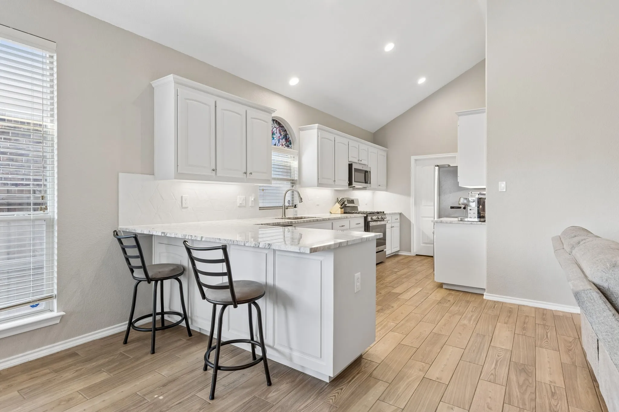 Single Family Residence For Sale in Tarrant County , 10336 Point Lobos Trail, Fort Worth, Texas 76177, 4 Bedroom, 2 Bathroom, 2 Garage spaces, 1,805 Sqft, built in 2011, mls#21378874, Real Estate Agent in Fort Worth, Homes For Sale in Tarrant county, Homes For Sale in Fort Worth, Realtor in Fort Worth Texas, Real Estate Brokerage Independent Realty Texas, Luminita Cordes Realtor