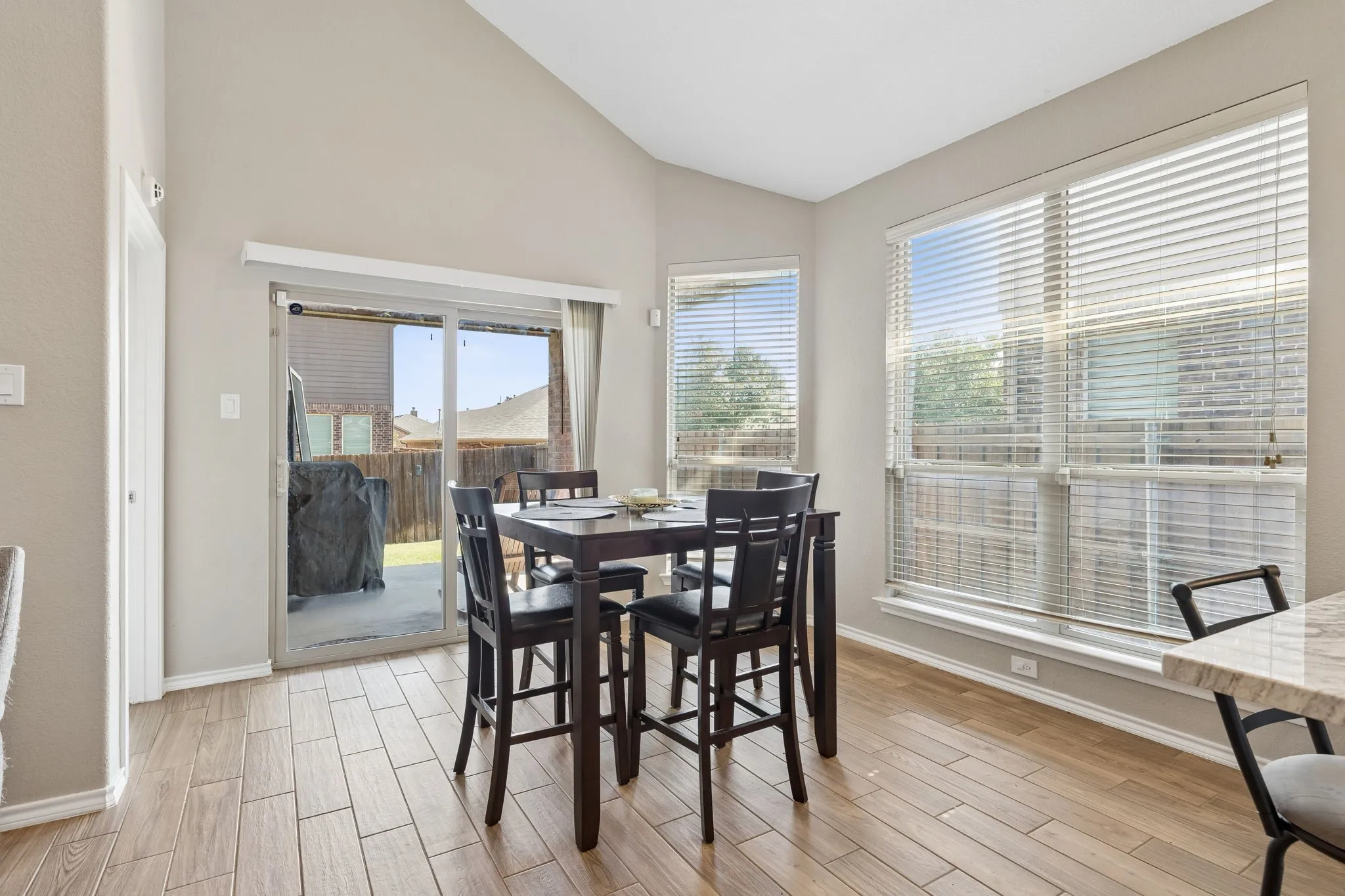 Single Family Residence For Sale in Tarrant County , 10336 Point Lobos Trail, Fort Worth, Texas 76177, 4 Bedroom, 2 Bathroom, 2 Garage spaces, 1,805 Sqft, built in 2011, mls#21378874, Real Estate Agent in Fort Worth, Homes For Sale in Tarrant county, Homes For Sale in Fort Worth, Realtor in Fort Worth Texas, Real Estate Brokerage Independent Realty Texas, Luminita Cordes Realtor