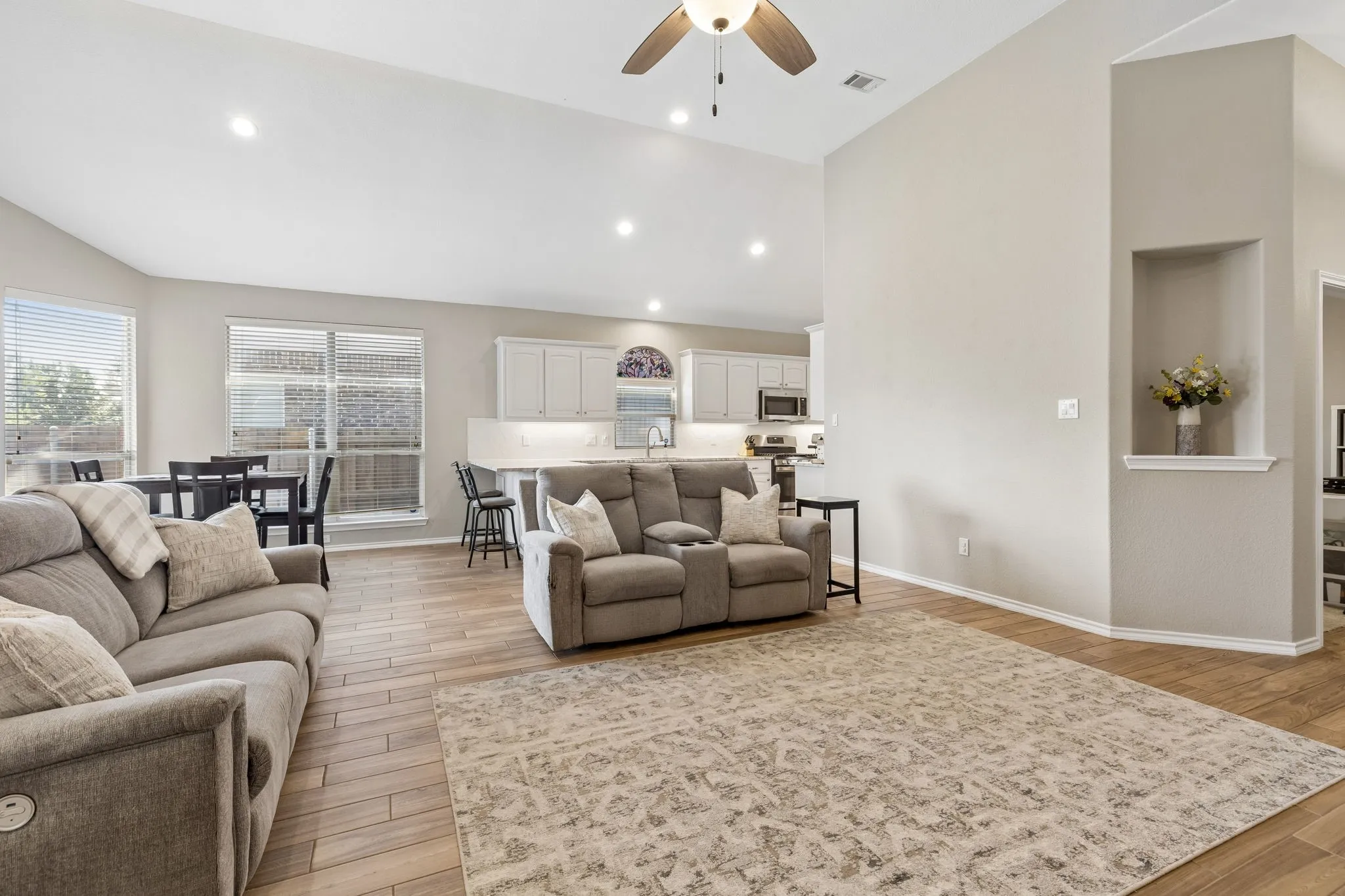 Single Family Residence For Sale in Tarrant County , 10336 Point Lobos Trail, Fort Worth, Texas 76177, 4 Bedroom, 2 Bathroom, 2 Garage spaces, 1,805 Sqft, built in 2011, mls#21378874, Real Estate Agent in Fort Worth, Homes For Sale in Tarrant county, Homes For Sale in Fort Worth, Realtor in Fort Worth Texas, Real Estate Brokerage Independent Realty Texas, Luminita Cordes Realtor