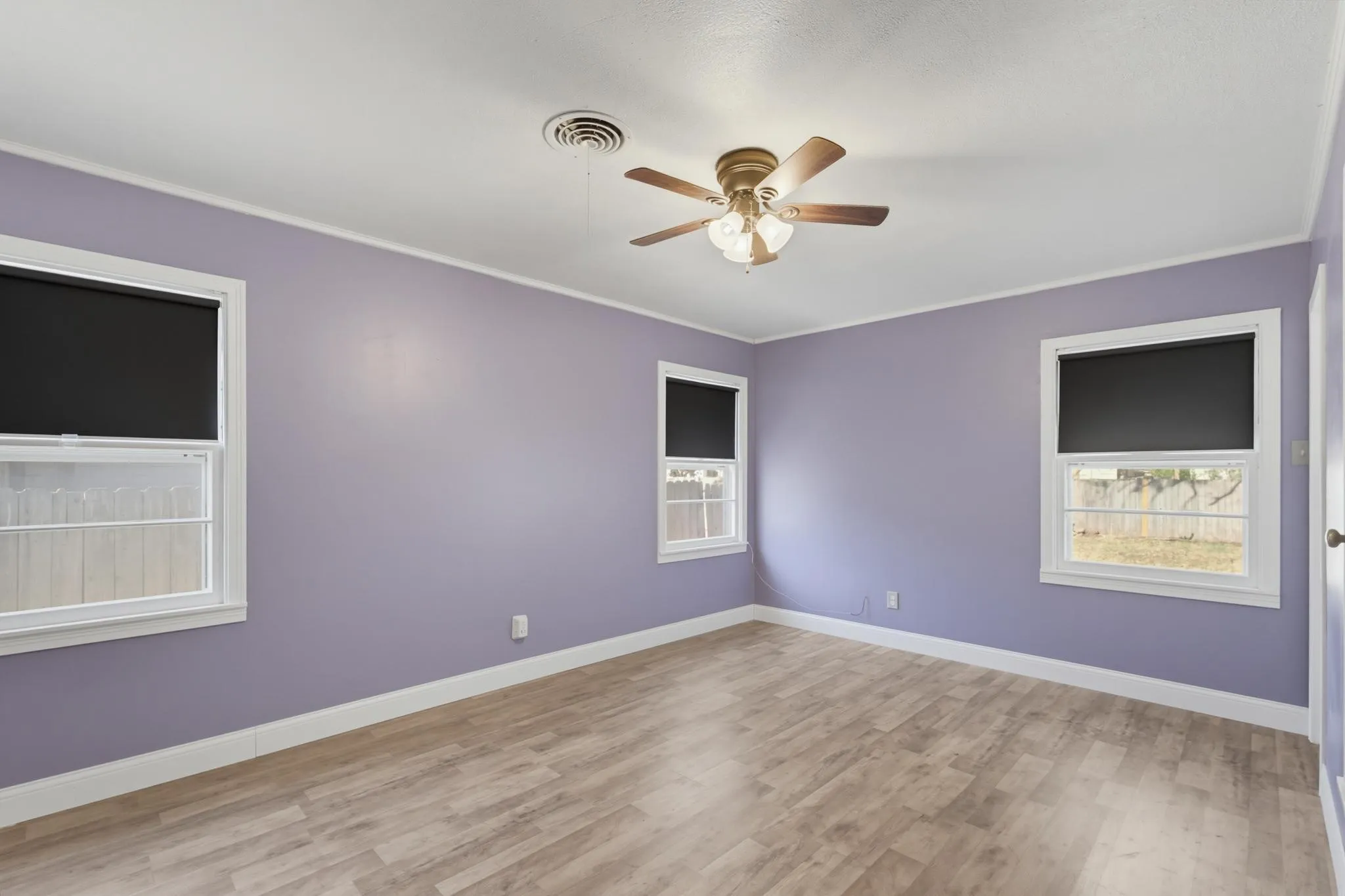 Single Family Residence For Sale in Taylor County , 750 Westview Drive, Abilene, Texas 79603, 4 Bedroom, 2 Bathroom, Garage spaces, 1,510 Sqft, built in 1956, mls#21379247, Real Estate Agent in Abilene, Homes For Sale in Taylor county, Homes For Sale in Abilene, Realtor in Abilene Texas, Real Estate Brokerage Independent Realty Texas, Luminita Cordes Realtor
