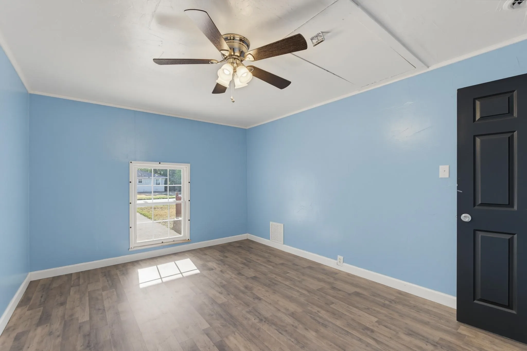 Single Family Residence For Sale in Taylor County , 750 Westview Drive, Abilene, Texas 79603, 4 Bedroom, 2 Bathroom, Garage spaces, 1,510 Sqft, built in 1956, mls#21379247, Real Estate Agent in Abilene, Homes For Sale in Taylor county, Homes For Sale in Abilene, Realtor in Abilene Texas, Real Estate Brokerage Independent Realty Texas, Luminita Cordes Realtor