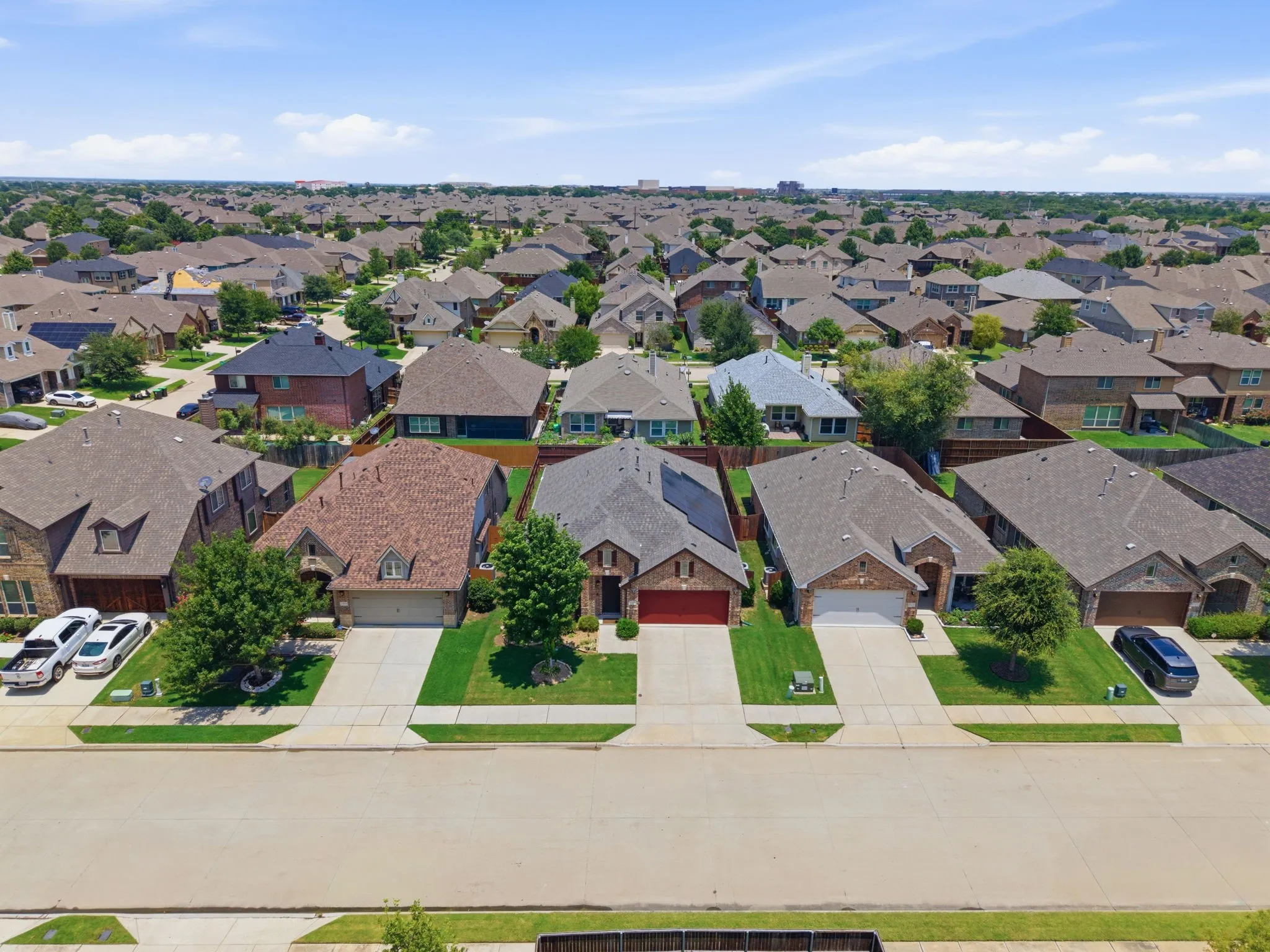 Single Family Residence For Rent in Denton County , 1509 Yellowthroat Drive, Little Elm, Texas 75068, 4 Bedroom, 2 Bathroom, 2 Garage spaces, 2,041 Sqft, built in 2017, mls#21379299, Real Estate Agent in Little Elm, Homes For Rent in Denton county, Homes For Rent in Little Elm, Realtor in Little Elm Texas, Real Estate Brokerage Independent Realty Texas, Luminita Cordes Realtor