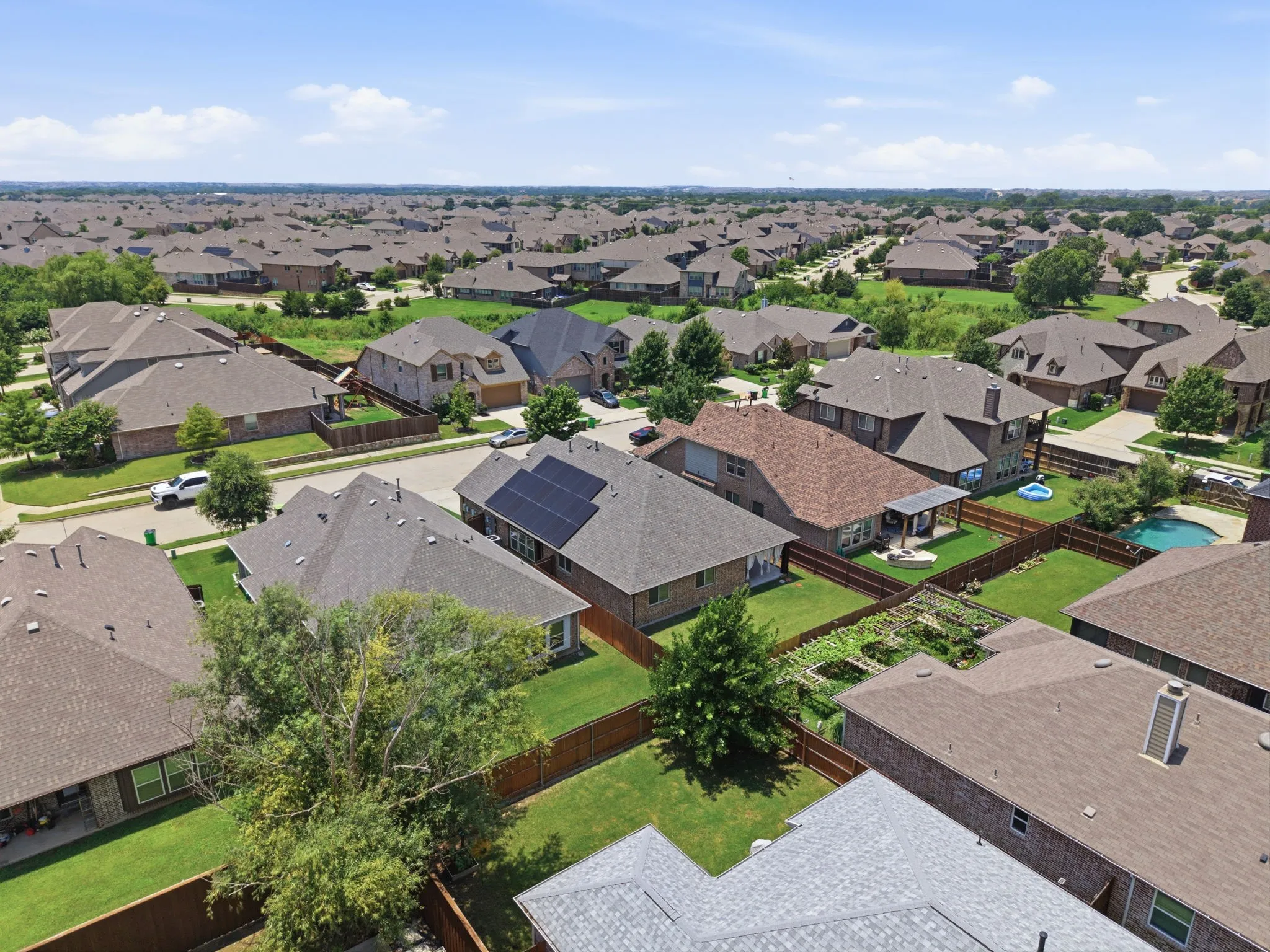 Single Family Residence For Rent in Denton County , 1509 Yellowthroat Drive, Little Elm, Texas 75068, 4 Bedroom, 2 Bathroom, 2 Garage spaces, 2,041 Sqft, built in 2017, mls#21379299, Real Estate Agent in Little Elm, Homes For Rent in Denton county, Homes For Rent in Little Elm, Realtor in Little Elm Texas, Real Estate Brokerage Independent Realty Texas, Luminita Cordes Realtor