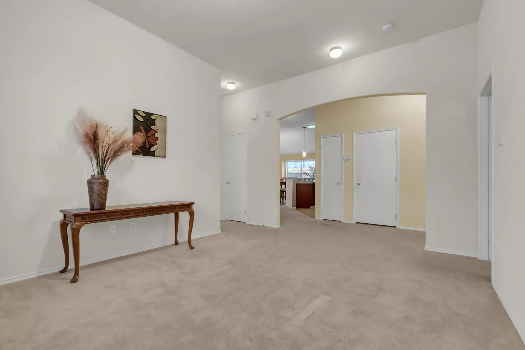 Single Family Residence For Sale in Tarrant County , 12117 Bellegrove Road, Burleson, Texas 76028, 3 Bedroom, 2 Bathroom, 2 Garage spaces, 1,820 Sqft, built in 2006, mls#21379320, Real Estate Agent in Burleson, Homes For Sale in Tarrant county, Homes For Sale in Burleson, Realtor in Burleson Texas, Real Estate Brokerage Independent Realty Texas, Luminita Cordes Realtor