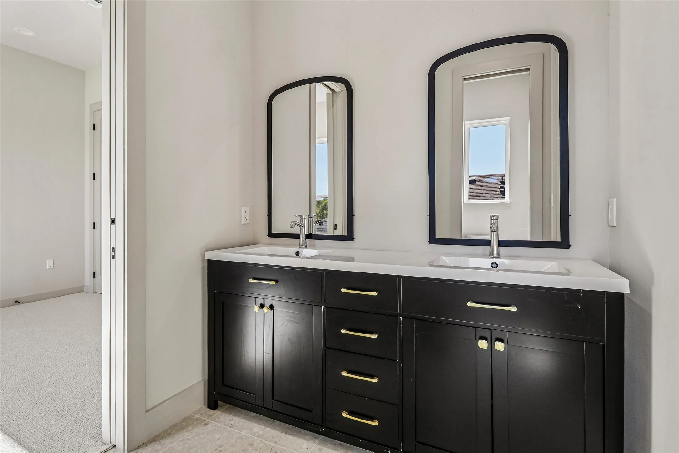 Single Family Residence For Sale in Dallas County , 1842 Life Avenue, Dallas, Texas 75212, 4 Bedroom, 4 Bathroom, 2 Garage spaces, 3,728 Sqft, built in 2026, mls#21369159, Real Estate Agent in Dallas, Homes For Sale in Dallas county, Homes For Sale in Dallas, Realtor in Dallas Texas, Real Estate Brokerage Independent Realty Texas, Luminita Cordes Realtor