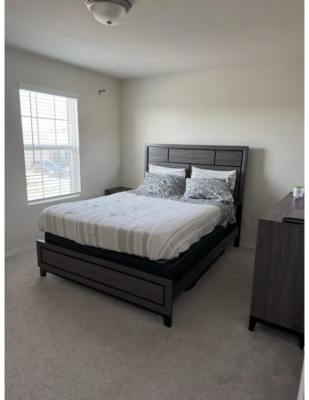 Single Family Residence For Rent in Denton County , 900 Shire Avenue, Haslet, Texas 76052, 4 Bedroom, 3 Bathroom, 2 Garage spaces, 2,344 Sqft, built in 2021, mls#21377614, Real Estate Agent in Haslet, Homes For Rent in Denton county, Homes For Rent in Haslet, Realtor in Haslet Texas, Real Estate Brokerage Independent Realty Texas, Luminita Cordes Realtor