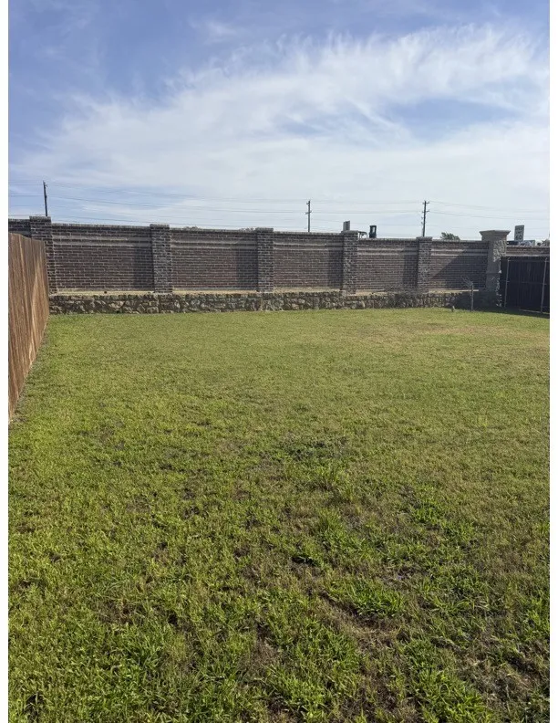 Single Family Residence For Rent in Denton County , 900 Shire Avenue, Haslet, Texas 76052, 4 Bedroom, 3 Bathroom, 2 Garage spaces, 2,344 Sqft, built in 2021, mls#21377614, Real Estate Agent in Haslet, Homes For Rent in Denton county, Homes For Rent in Haslet, Realtor in Haslet Texas, Real Estate Brokerage Independent Realty Texas, Luminita Cordes Realtor