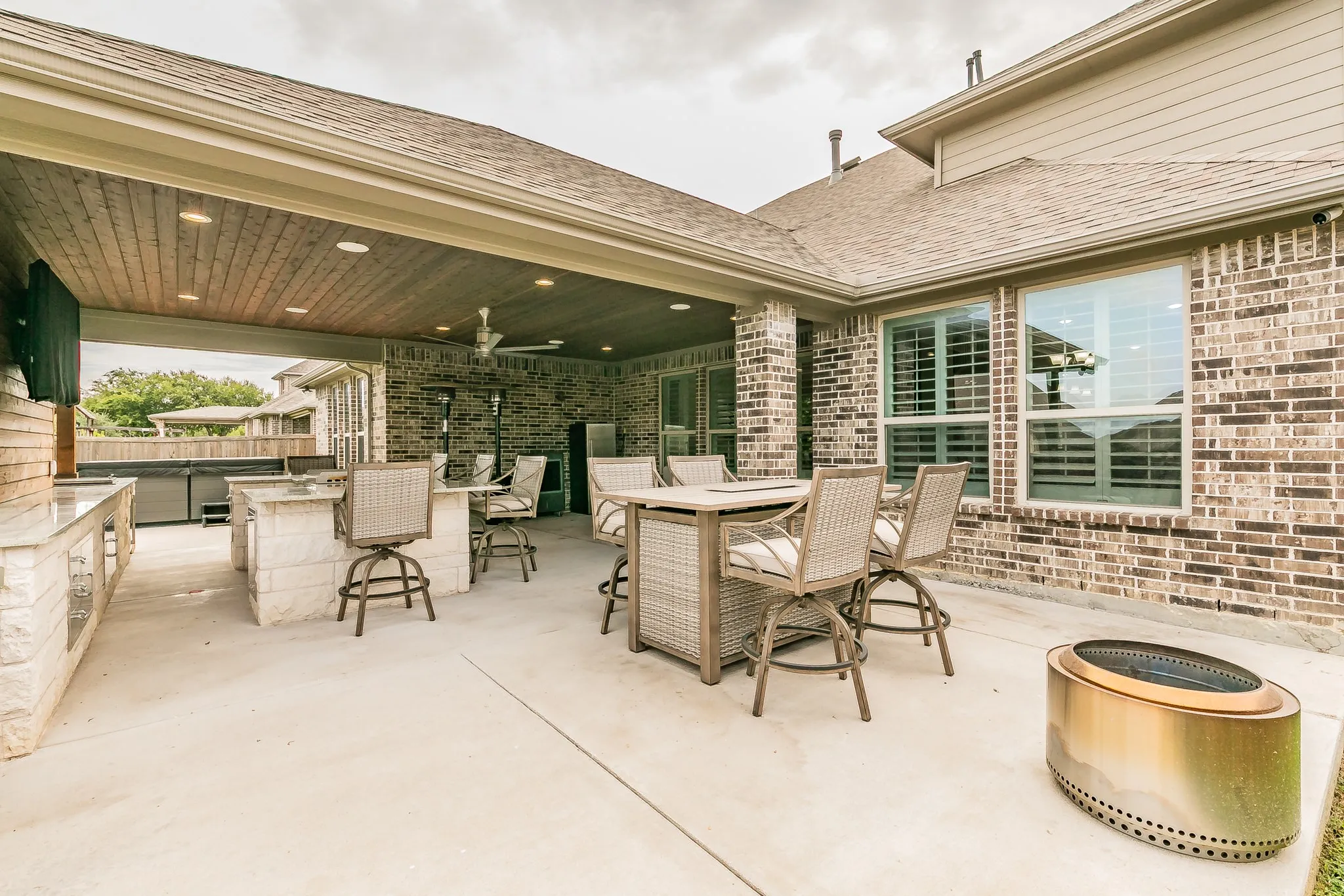Single Family Residence For Sale in Tarrant County , 405 Marbrook Court, Fort Worth, Texas 76131, 5 Bedroom, 5 Bathroom, 3 Garage spaces, 3,838 Sqft, built in 2017, mls#21376722, Real Estate Agent in Fort Worth, Homes For Sale in Tarrant county, Homes For Sale in Fort Worth, Realtor in Fort Worth Texas, Real Estate Brokerage Independent Realty Texas, Luminita Cordes Realtor