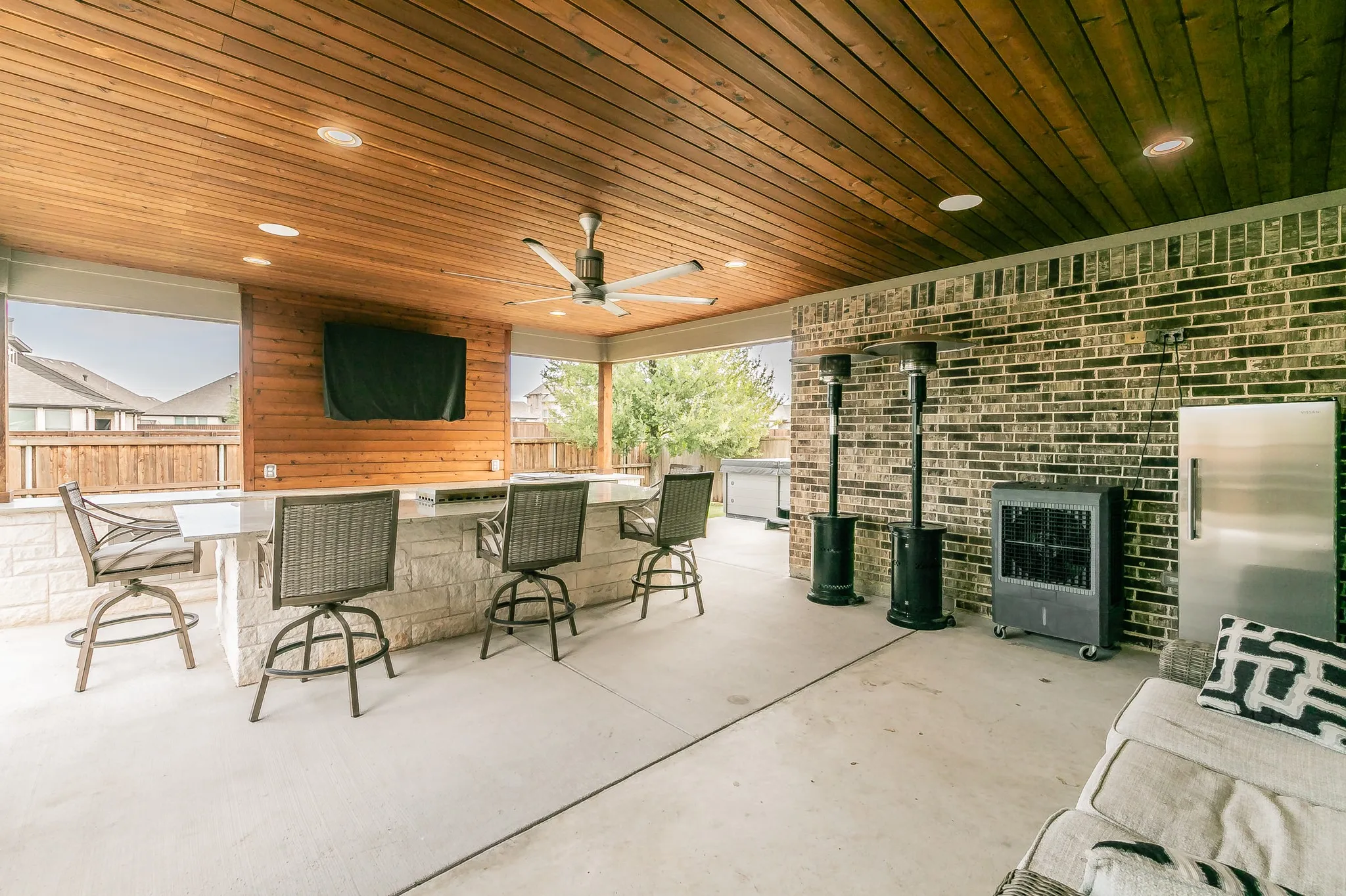 Single Family Residence For Sale in Tarrant County , 405 Marbrook Court, Fort Worth, Texas 76131, 5 Bedroom, 5 Bathroom, 3 Garage spaces, 3,838 Sqft, built in 2017, mls#21376722, Real Estate Agent in Fort Worth, Homes For Sale in Tarrant county, Homes For Sale in Fort Worth, Realtor in Fort Worth Texas, Real Estate Brokerage Independent Realty Texas, Luminita Cordes Realtor