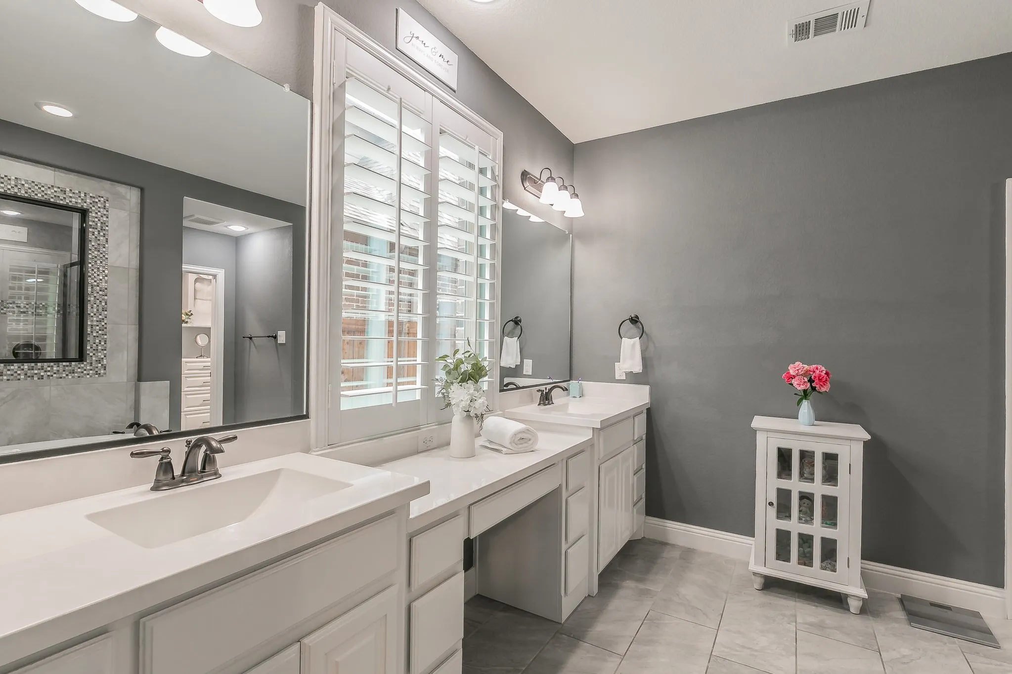 Single Family Residence For Sale in Tarrant County , 405 Marbrook Court, Fort Worth, Texas 76131, 5 Bedroom, 5 Bathroom, 3 Garage spaces, 3,838 Sqft, built in 2017, mls#21376722, Real Estate Agent in Fort Worth, Homes For Sale in Tarrant county, Homes For Sale in Fort Worth, Realtor in Fort Worth Texas, Real Estate Brokerage Independent Realty Texas, Luminita Cordes Realtor