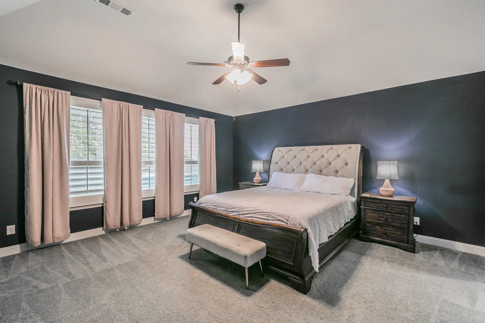 Single Family Residence For Sale in Tarrant County , 405 Marbrook Court, Fort Worth, Texas 76131, 5 Bedroom, 5 Bathroom, 3 Garage spaces, 3,838 Sqft, built in 2017, mls#21376722, Real Estate Agent in Fort Worth, Homes For Sale in Tarrant county, Homes For Sale in Fort Worth, Realtor in Fort Worth Texas, Real Estate Brokerage Independent Realty Texas, Luminita Cordes Realtor