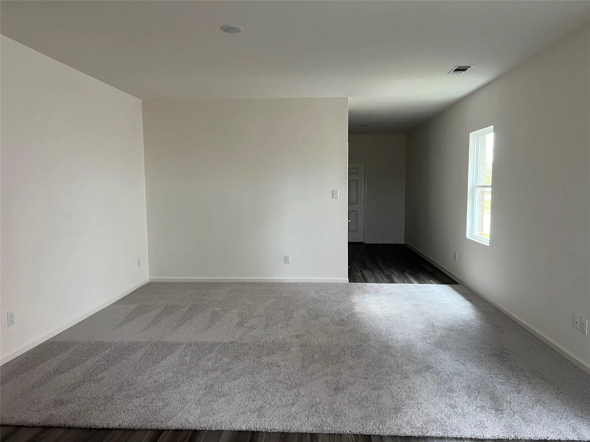 Single Family Residence For Rent in Kaufman County , 5925 Sahara Drive, Forney, Texas 75126, 3 Bedroom, 2 Bathroom, 2 Garage spaces, 1,401 Sqft, built in 2025, mls#21379337, Real Estate Agent in Forney, Homes For Rent in Kaufman county, Homes For Rent in Forney, Realtor in Forney Texas, Real Estate Brokerage Independent Realty Texas, Luminita Cordes Realtor