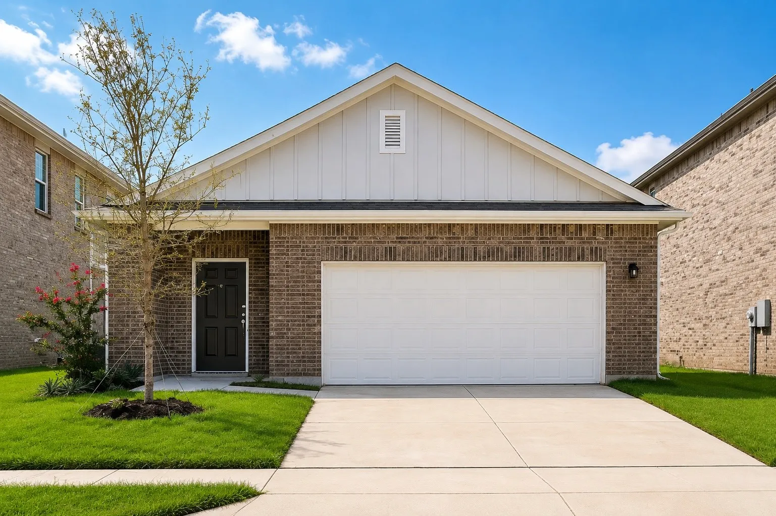 Single Family Residence For Rent in Kaufman County , 5925 Sahara Drive, Forney, Texas 75126, 3 Bedroom, 2 Bathroom, 2 Garage spaces, 1,401 Sqft, built in 2025, mls#21379337, Real Estate Agent in Forney, Homes For Rent in Kaufman county, Homes For Rent in Forney, Realtor in Forney Texas, Real Estate Brokerage Independent Realty Texas, Luminita Cordes Realtor