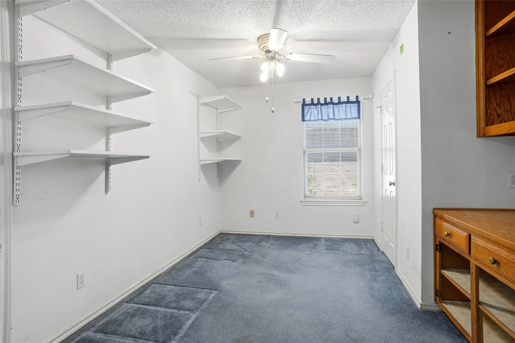 Single Family Residence For Sale in Tarrant County , 7413 Crosswicks Circle, Fort Worth, Texas 76137, 3 Bedroom, 2 Bathroom, 2 Garage spaces, 2,171 Sqft, built in 1991, mls#21378852, Real Estate Agent in Fort Worth, Homes For Sale in Tarrant county, Homes For Sale in Fort Worth, Realtor in Fort Worth Texas, Real Estate Brokerage Independent Realty Texas, Luminita Cordes Realtor