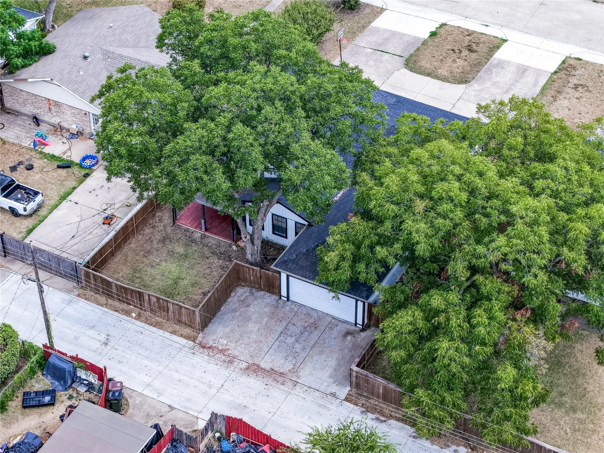 Single Family Residence For Sale in Collin County , 1405 Judy Drive, Plano, Texas 75074, 3 Bedroom, 2 Bathroom, 2 Garage spaces, 2,030 Sqft, built in 1967, mls#21379312, Real Estate Agent in Plano, Homes For Sale in Collin county, Homes For Sale in Plano, Realtor in Plano Texas, Real Estate Brokerage Independent Realty Texas, Luminita Cordes Realtor