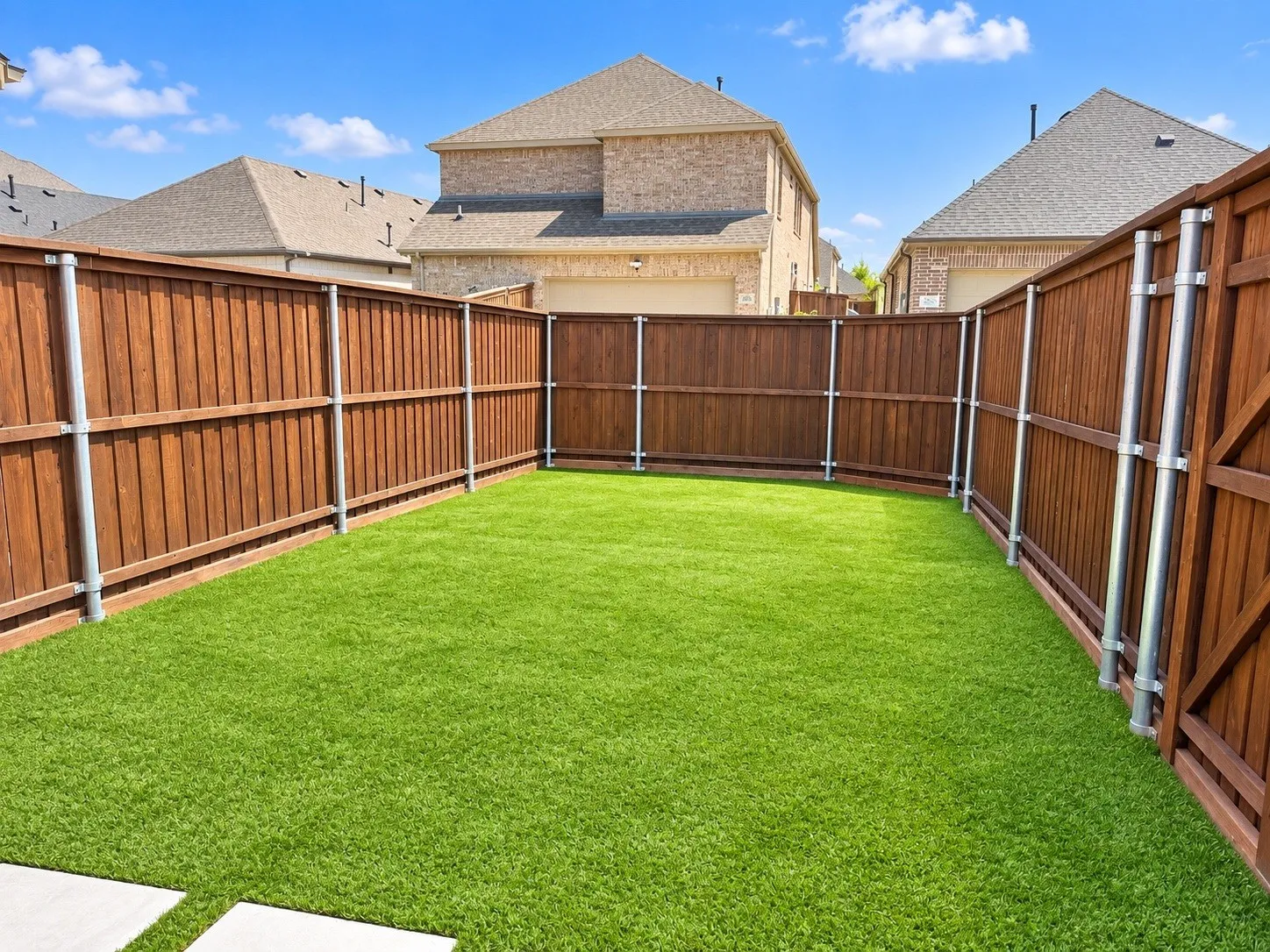 Single Family Residence For Sale in Denton County , 2065 Almassera Drive, Little Elm, Texas 75068, 4 Bedroom, 3 Bathroom, 2 Garage spaces, 2,321 Sqft, built in 2021, mls#21379344, Real Estate Agent in Little Elm, Homes For Sale in Denton county, Homes For Sale in Little Elm, Realtor in Little Elm Texas, Real Estate Brokerage Independent Realty Texas, Luminita Cordes Realtor