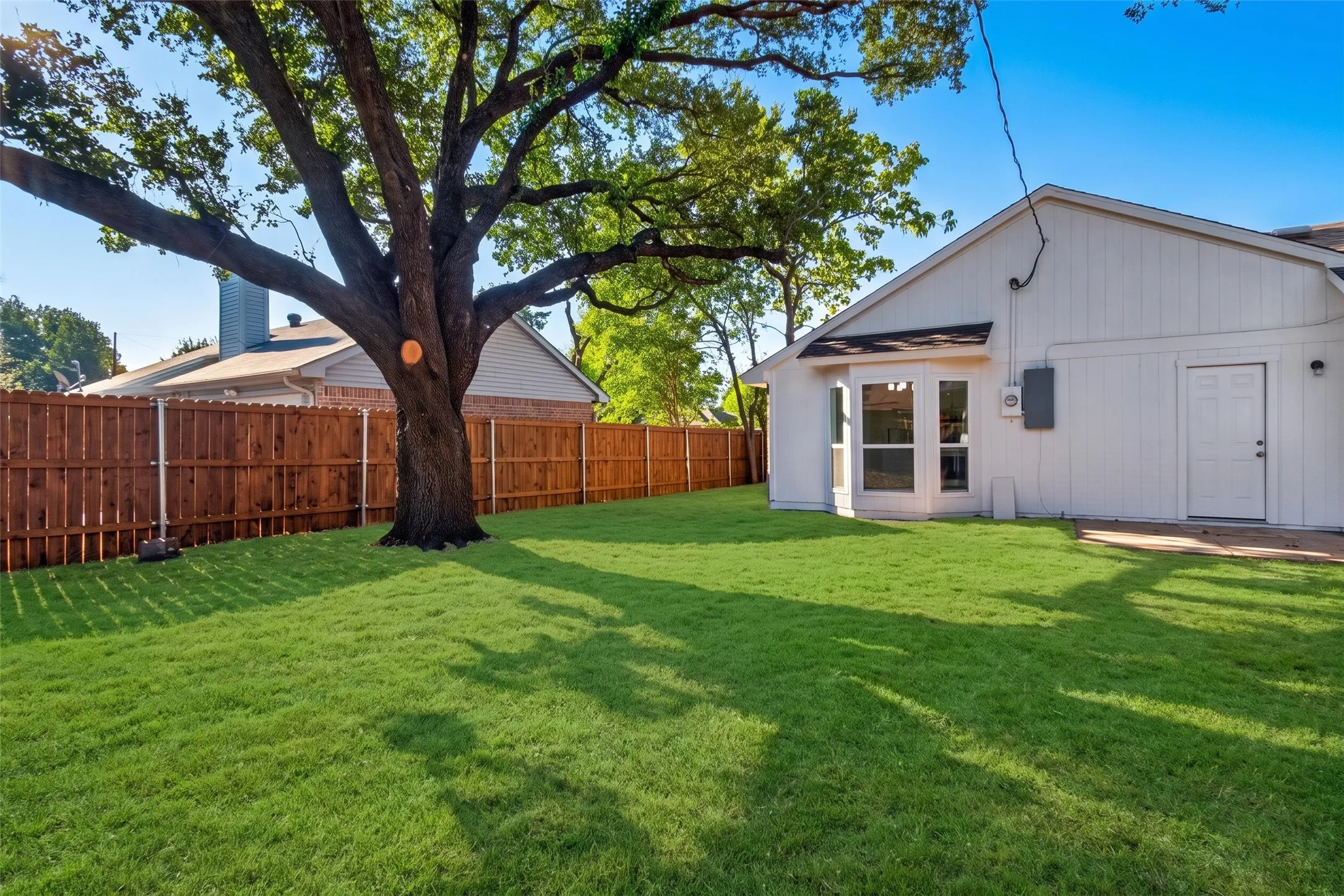 Single Family Residence For Sale in Dallas County , 2729 Todville Place, Dallas, Texas 75228, 3 Bedroom, 2 Bathroom, 2 Garage spaces, 1,200 Sqft, built in 1984, mls#21373150, Real Estate Agent in Dallas, Homes For Sale in Dallas county, Homes For Sale in Dallas, Realtor in Dallas Texas, Real Estate Brokerage Independent Realty Texas, Luminita Cordes Realtor