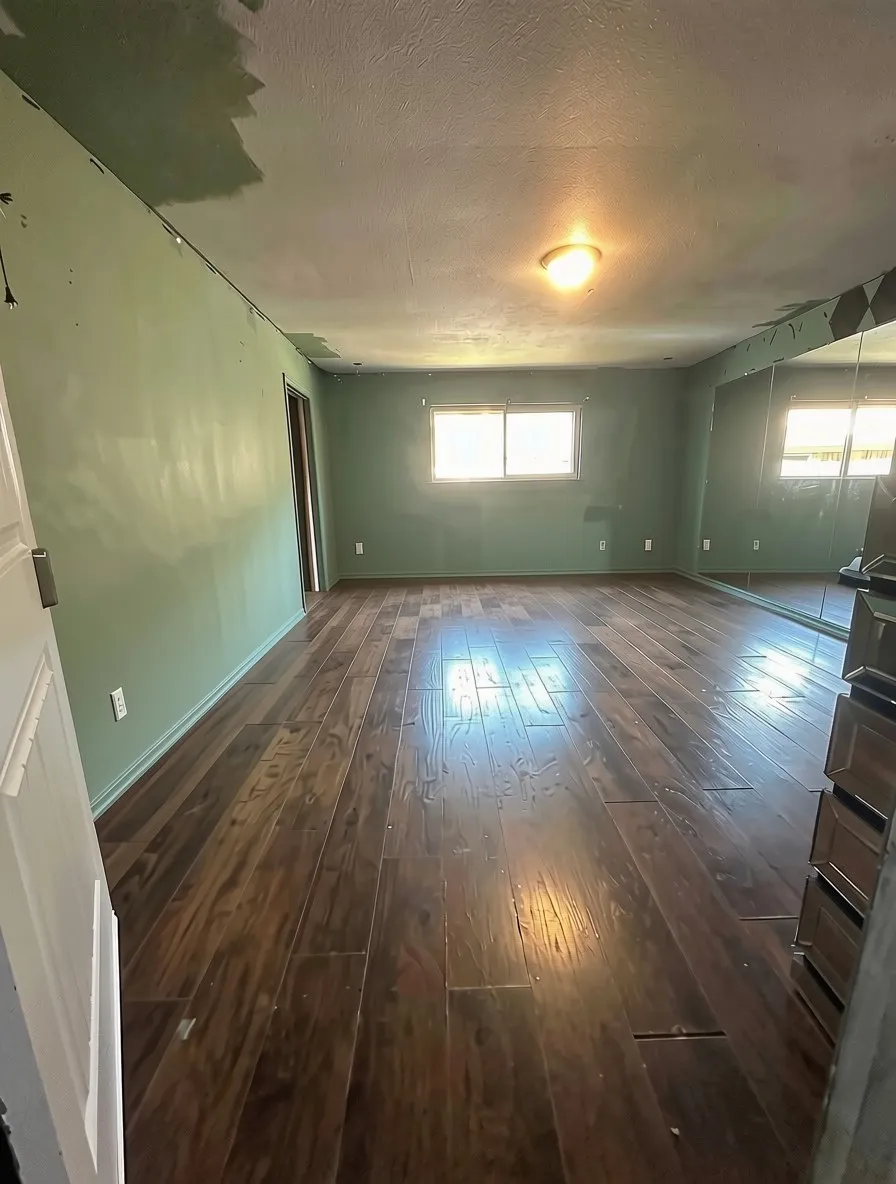 Single Family Residence For Sale in Dallas County , 4857 Preston Trail Drive, Mesquite, Texas 75150, 4 Bedroom, 2 Bathroom, 2 Garage spaces, 2,012 Sqft, built in 1971, mls#21378690, Real Estate Agent in Mesquite, Homes For Sale in Dallas county, Homes For Sale in Mesquite, Realtor in Mesquite Texas, Real Estate Brokerage Independent Realty Texas, Luminita Cordes Realtor