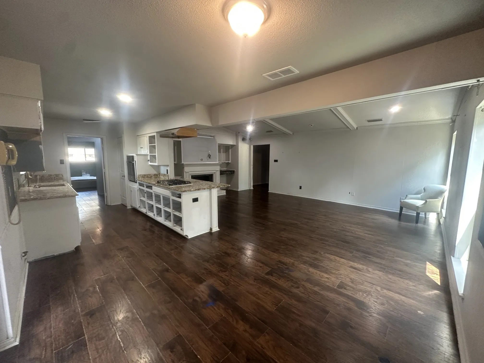 Single Family Residence For Sale in Dallas County , 4857 Preston Trail Drive, Mesquite, Texas 75150, 4 Bedroom, 2 Bathroom, 2 Garage spaces, 2,012 Sqft, built in 1971, mls#21378690, Real Estate Agent in Mesquite, Homes For Sale in Dallas county, Homes For Sale in Mesquite, Realtor in Mesquite Texas, Real Estate Brokerage Independent Realty Texas, Luminita Cordes Realtor